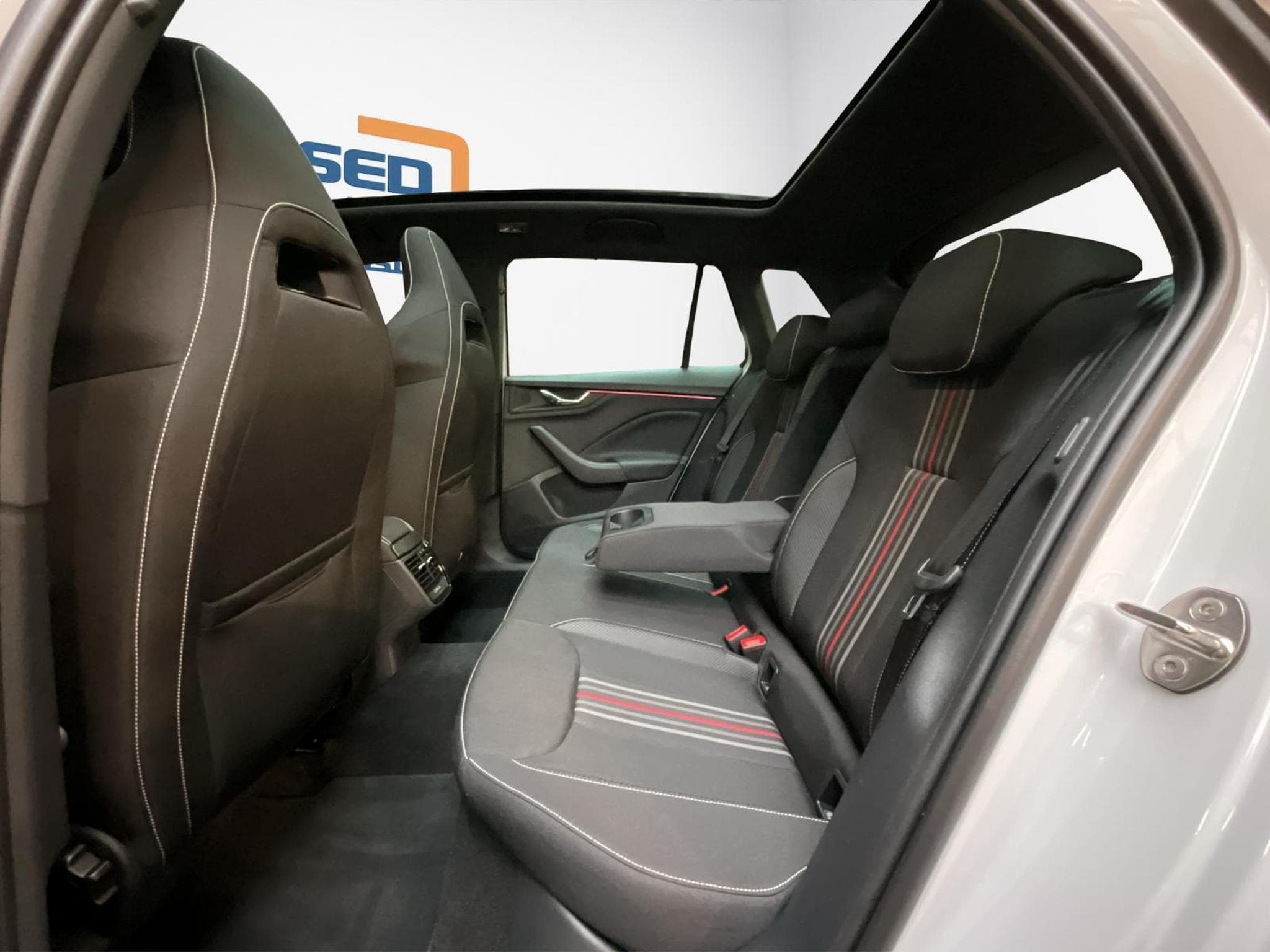 Skoda Kamiq Monte-Carlo+DSG+LED+NAVI+DAB+PANO (2025) - Photo 16