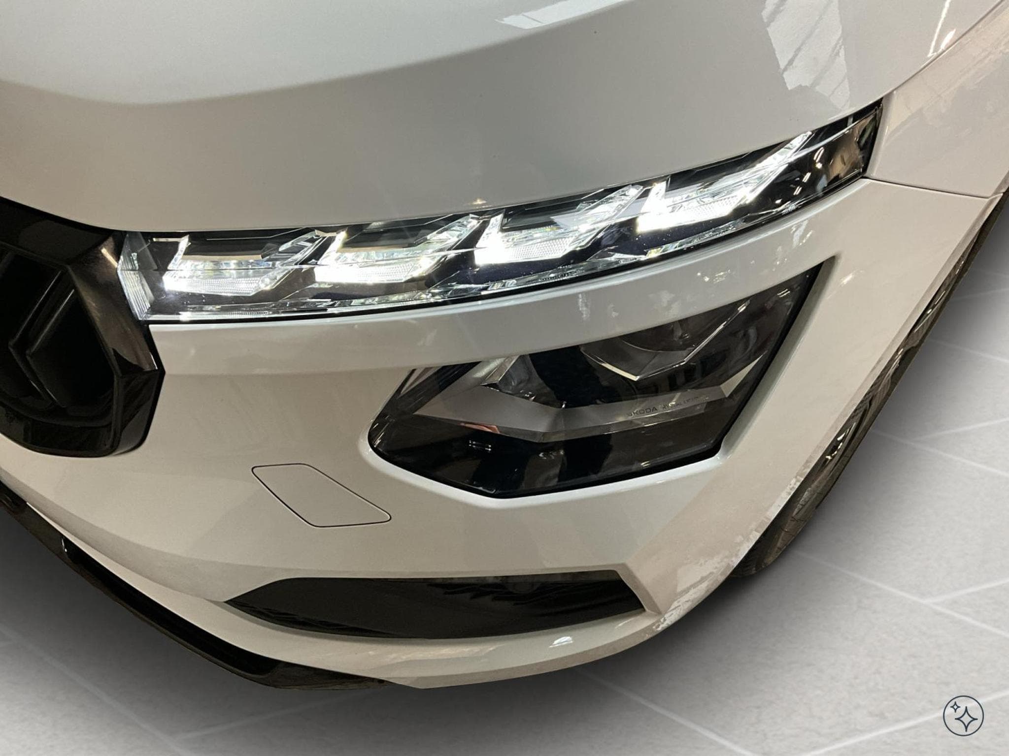 Skoda Kamiq Monte-Carlo+DSG+LED+NAVI+DAB+PANO (2025) - Photo 18