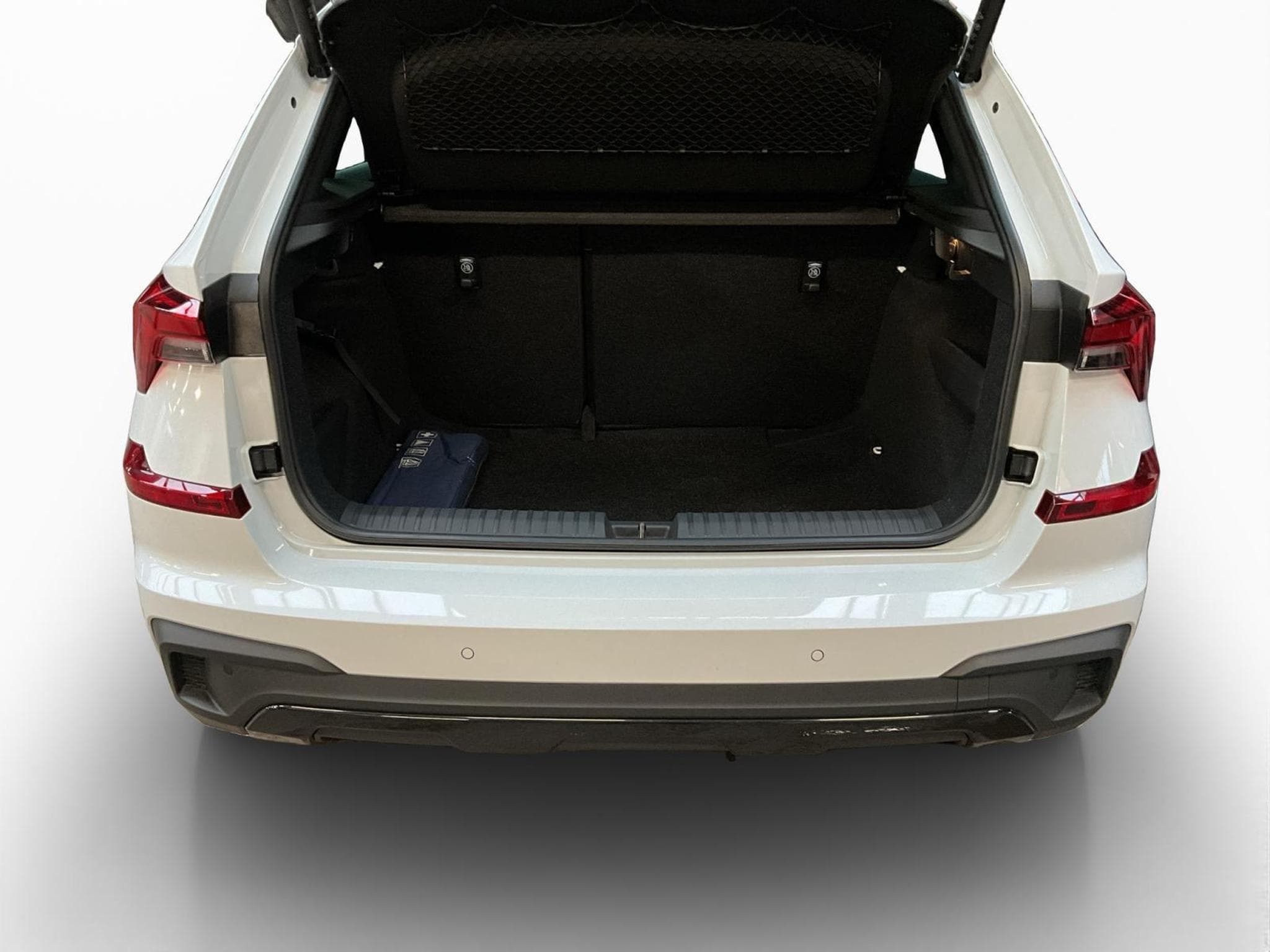 Skoda Kamiq Monte-Carlo+DSG+LED+NAVI+DAB+PANO (2025) - Photo 17