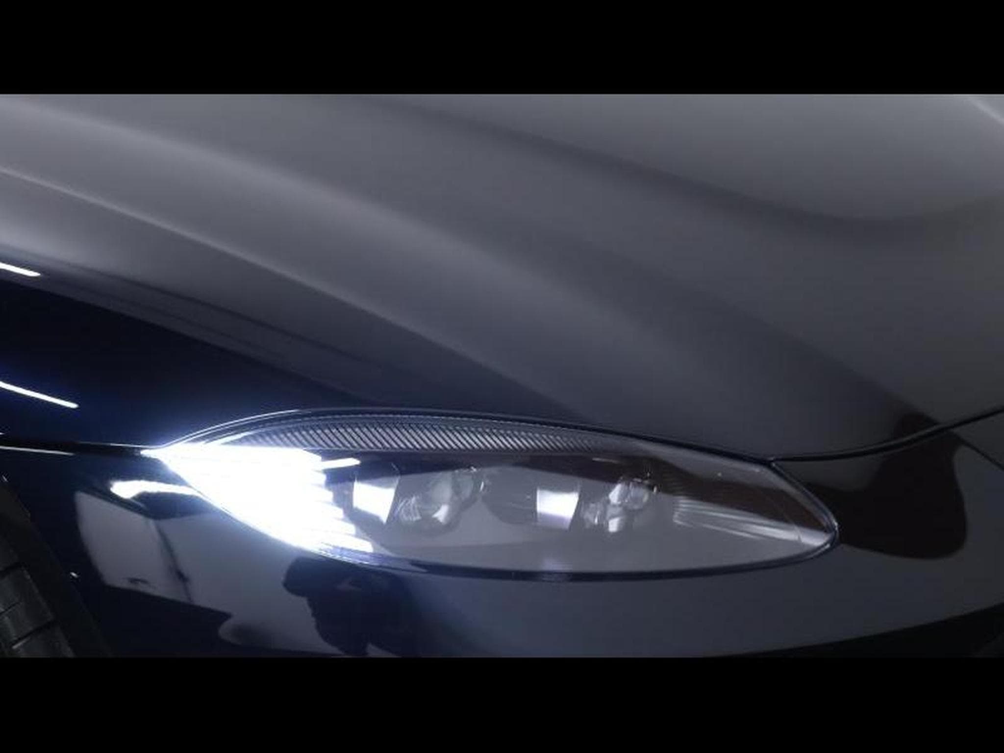 Aston-Martin V8 Vantage V8 4.0 510 coupé (2020) - Foto 8