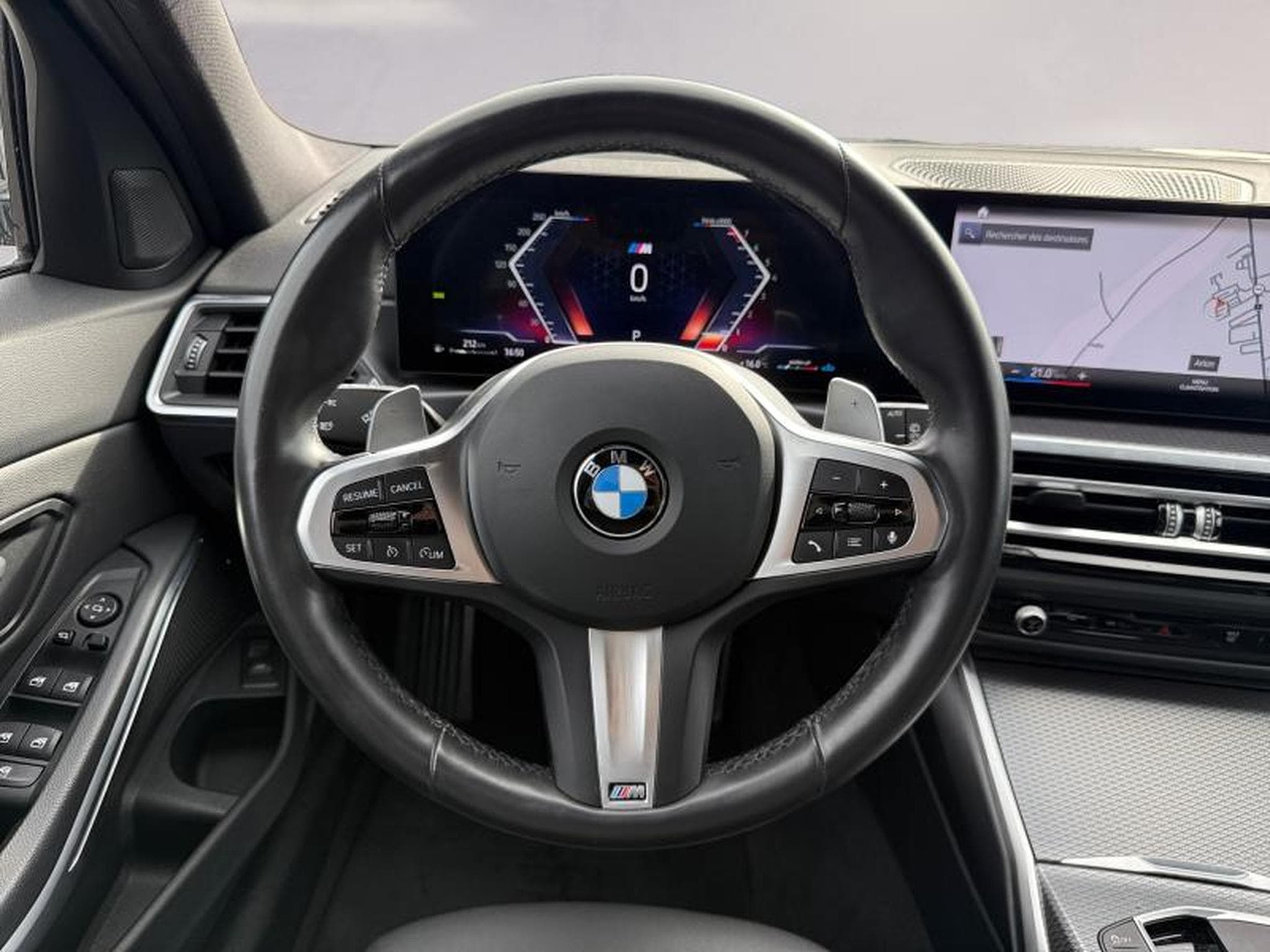 BMW 318 318i Touring Kit M Sport (2024) - Photo 9