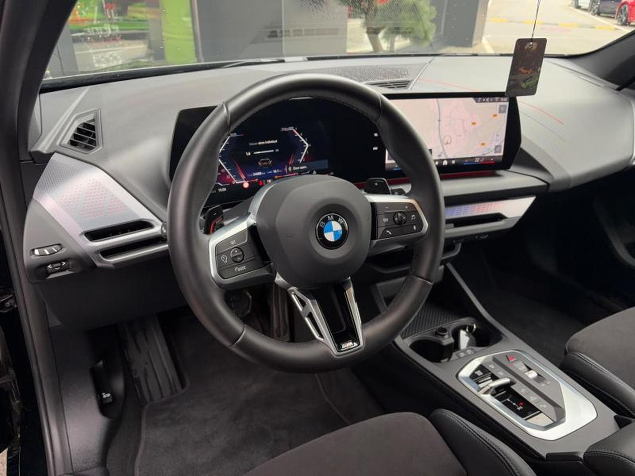 BMW 116 i Pack M/Camera/CarPlay (2026) - Photo 6