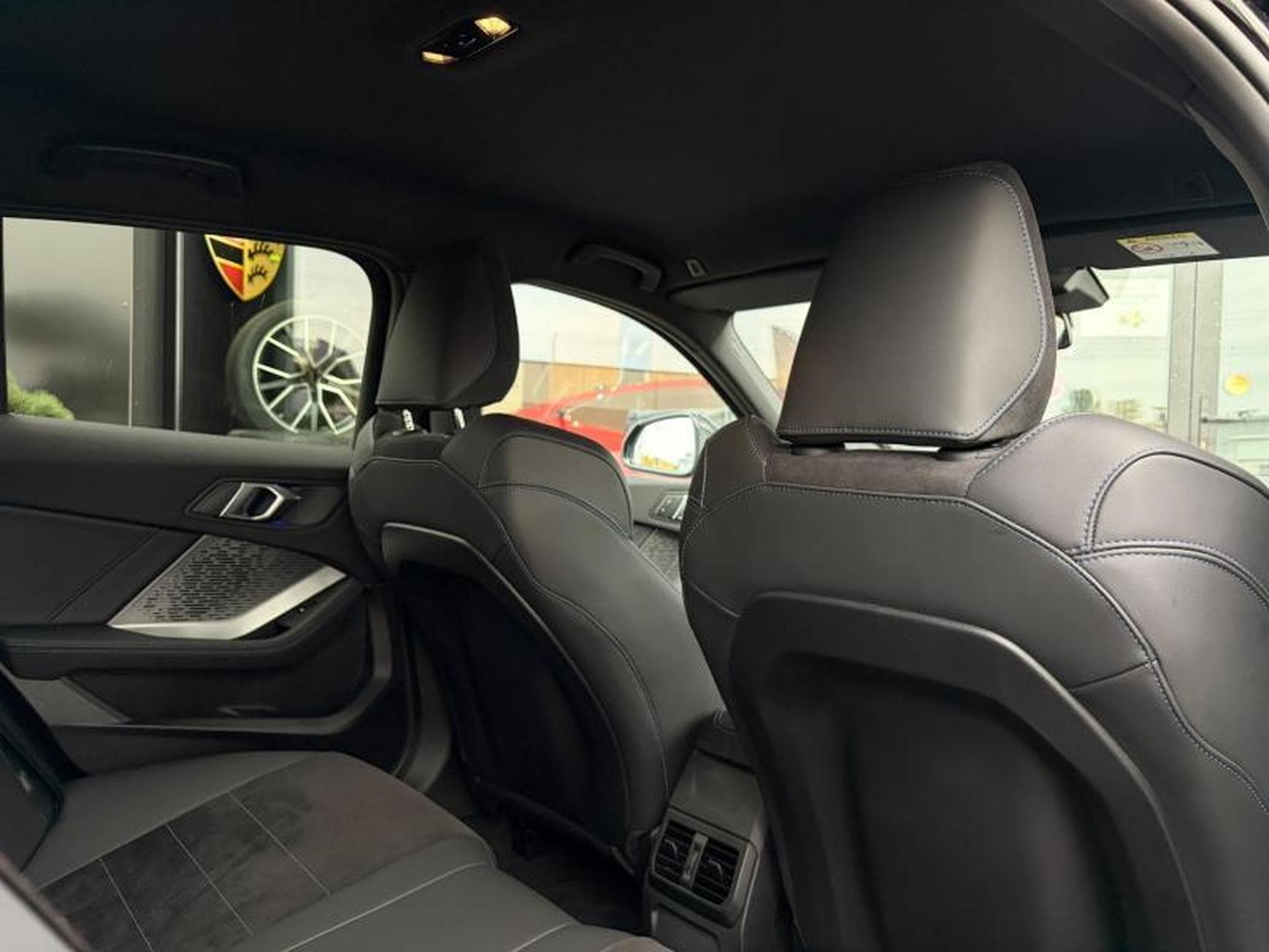 BMW 116 i Pack M/Camera/CarPlay (2026) - Photo 13