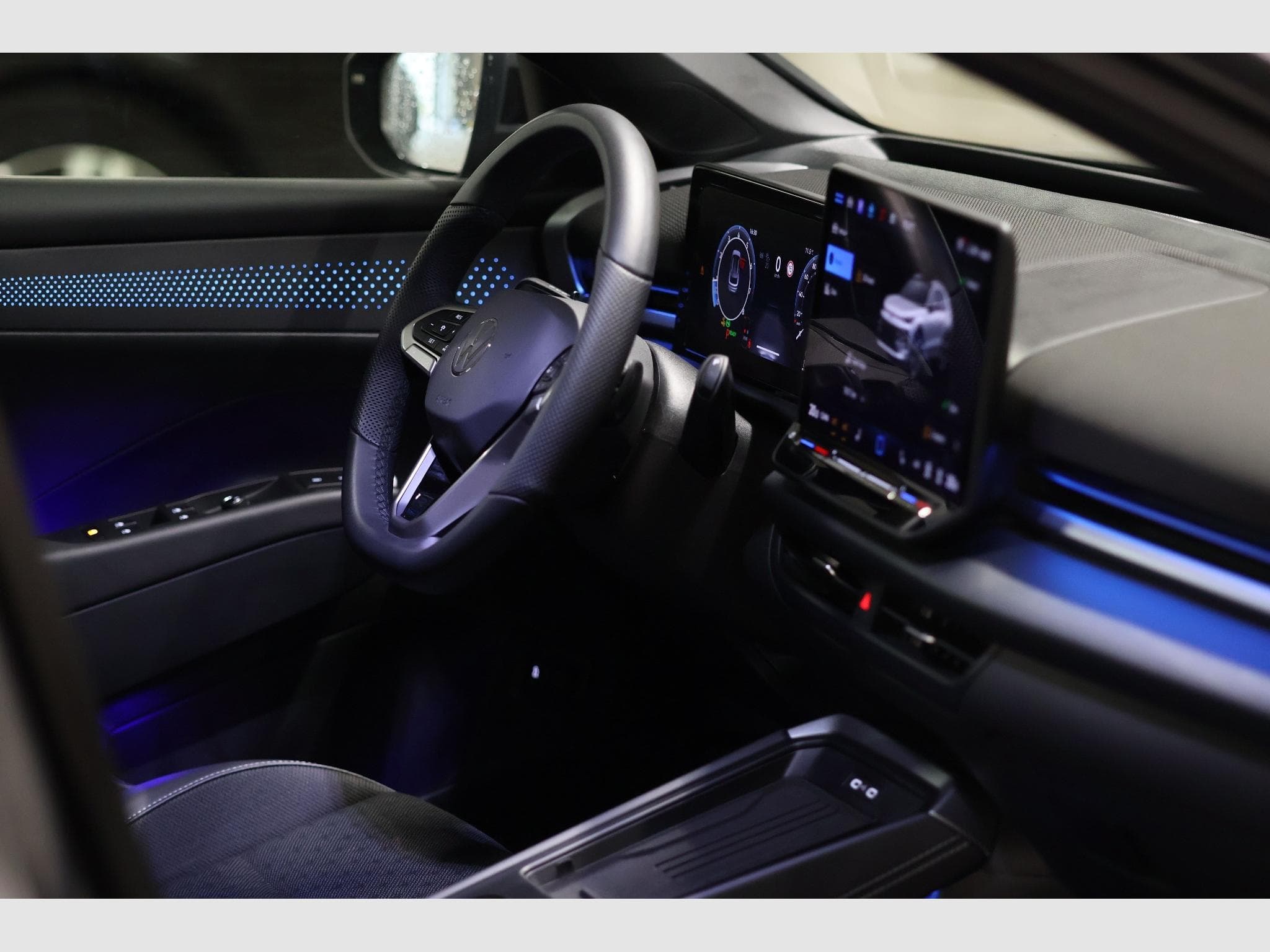VW T-Roc R-Line (2026) - Photo 35