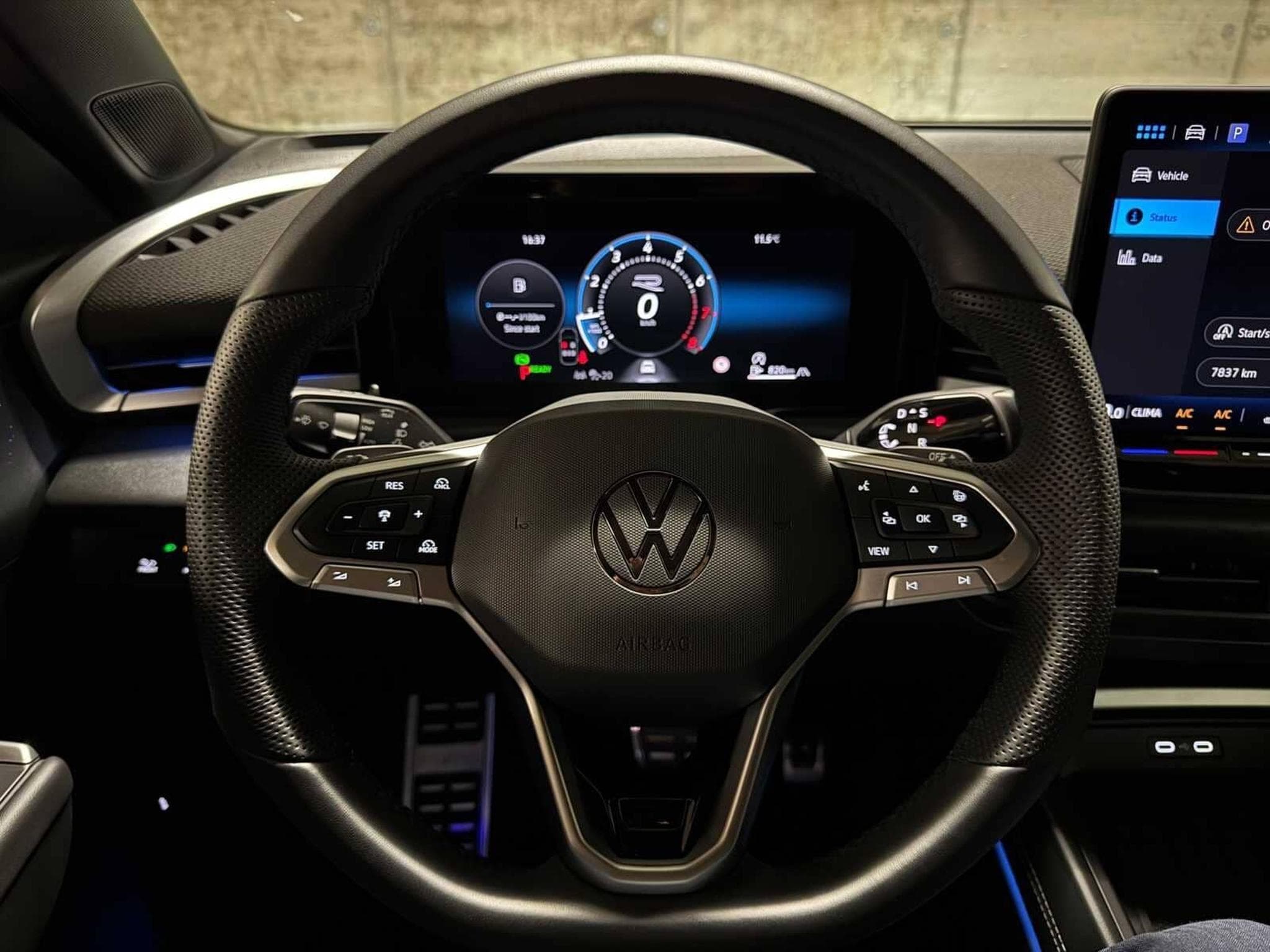 VW T-Roc R-Line (2026) - Photo 45