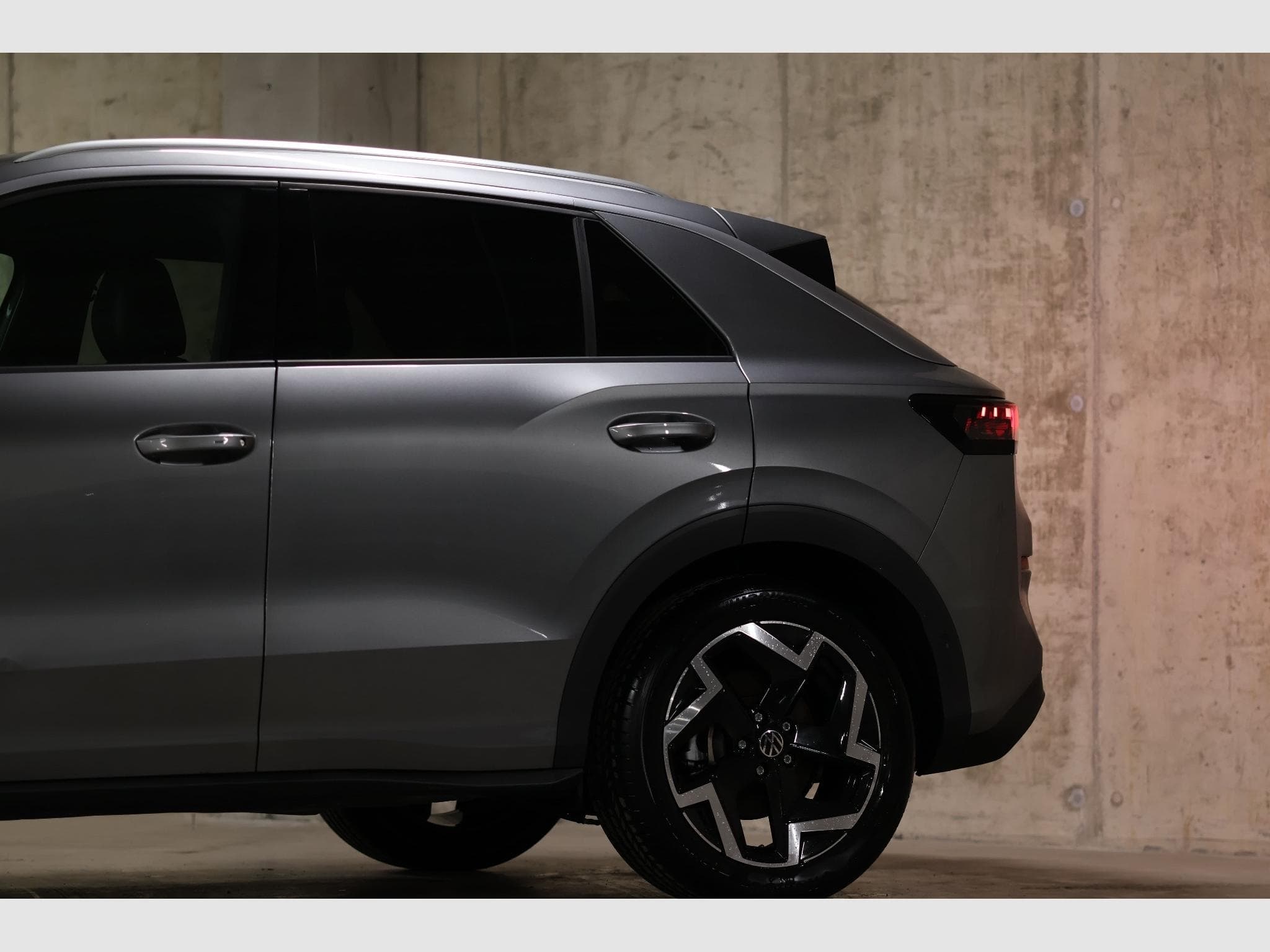 VW T-Roc R-Line (2026) - Photo 4