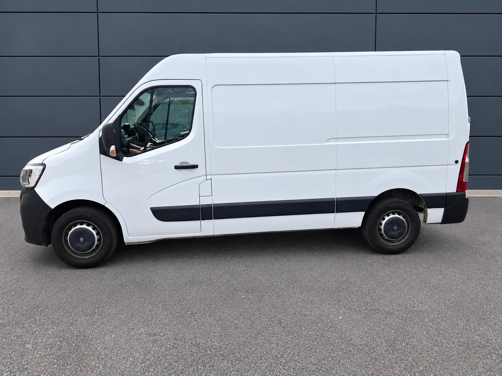 Renault Master III FOURGON L2 H2 2.3 DCI 135 GRAND CONFORT (2019) - Foto 3