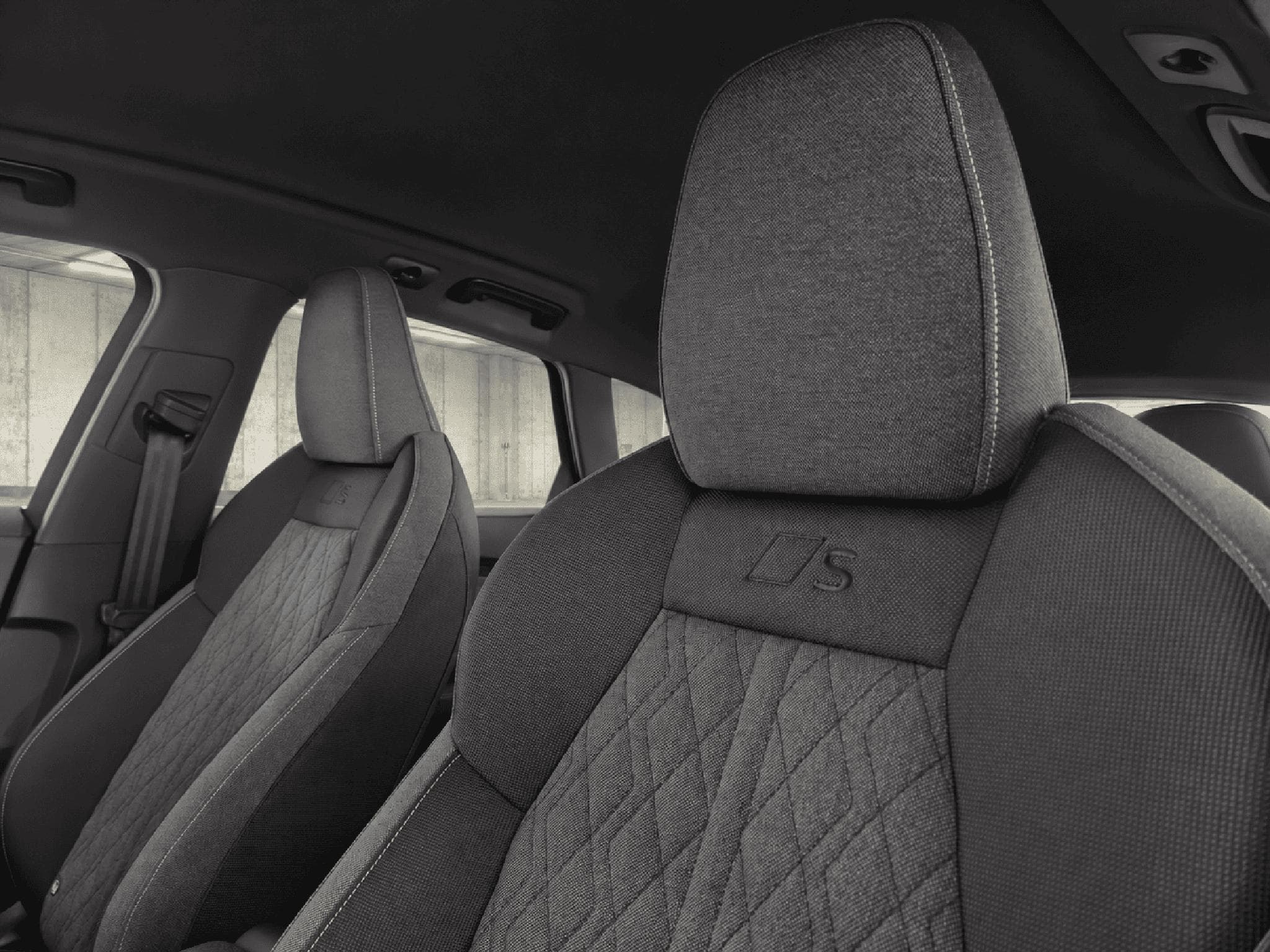 Audi Q5 2.0 TDI 204 S LINE EDITION QUATTRO - Matrix LED (2026) - Photo 17