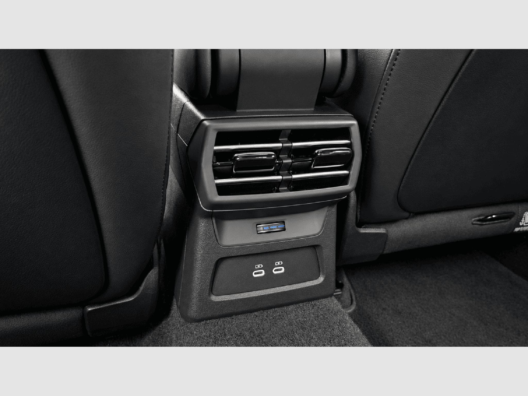 Audi A3 Sportback S TRONIC S LINE - Pano/360/SONOS/LED MATRIX (2026) - Photo 29