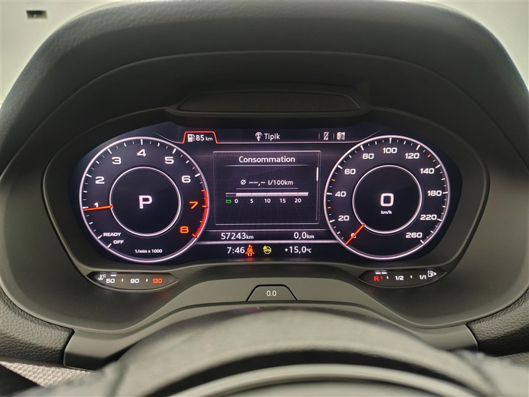 Audi Q2 35 TFSI Business Edition AUTO/CUIR/NAVI/FULL LED/JA17/PDC (2022) - Photo 10