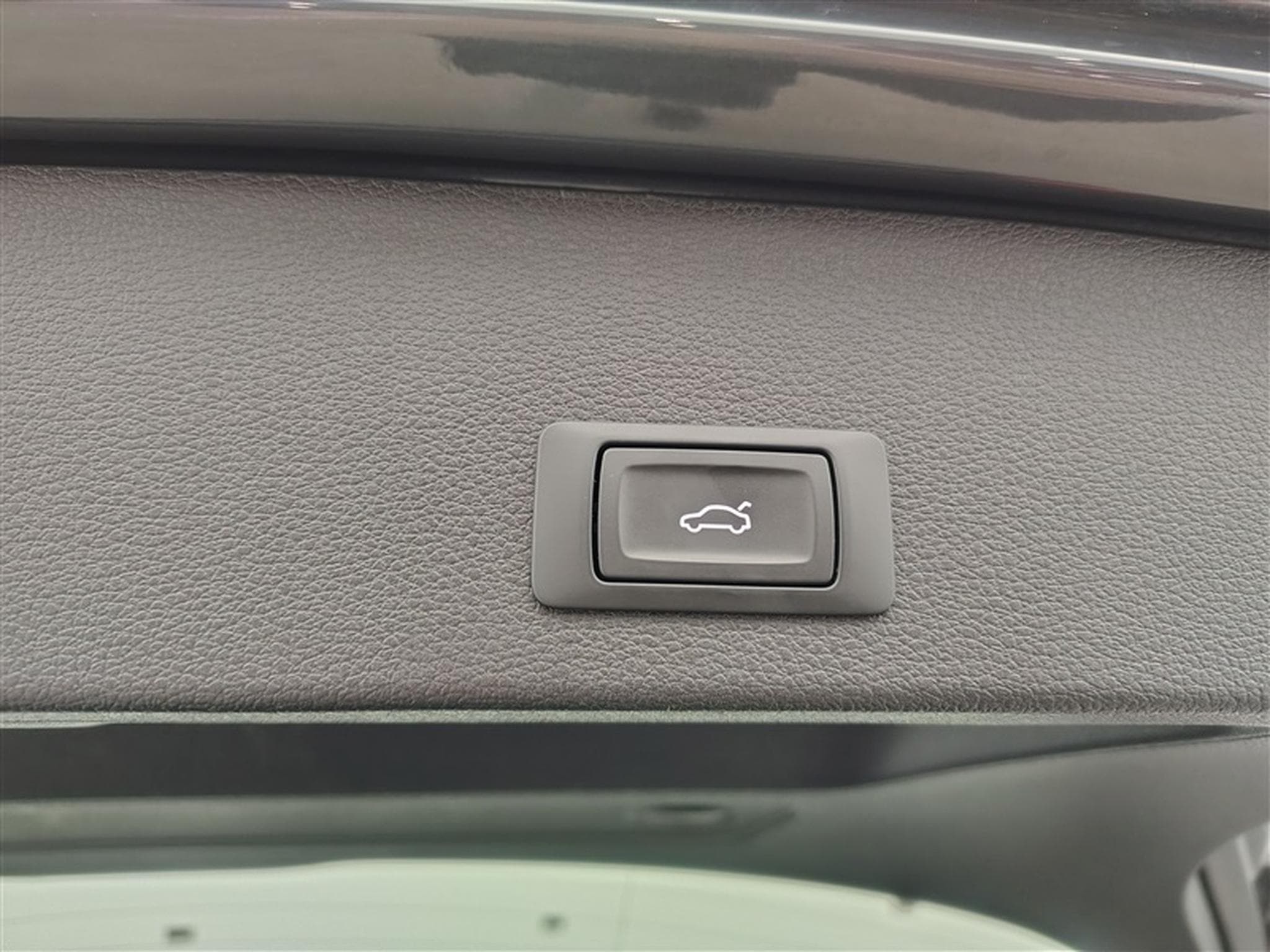 Audi Q2 35 TFSI Business Edition AUTO/CUIR/NAVI/FULL LED/JA17/PDC (2022) - Photo 19