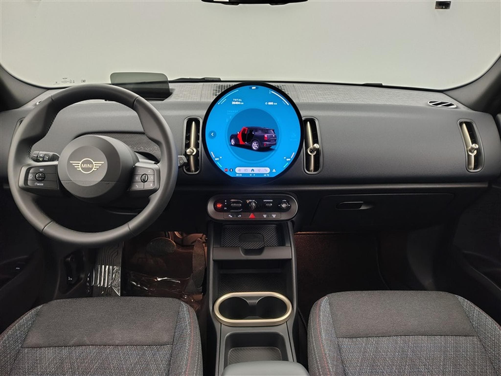 MINI Countryman 1.5A NAVI / FULL LED / CARPLAY (2026) - Photo 8