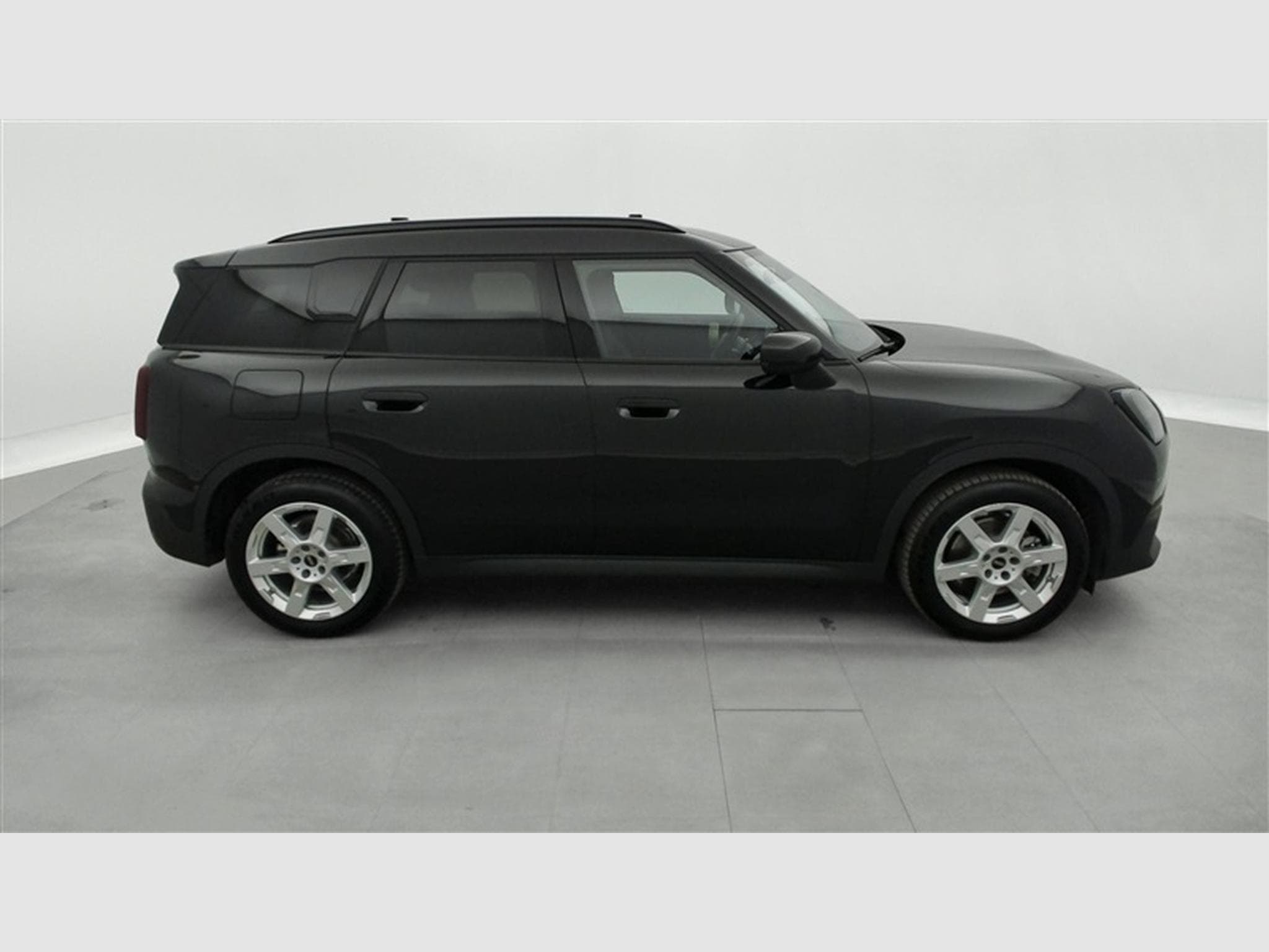 MINI Countryman 1.5A NAVI / FULL LED / CARPLAY (2026) - Photo 25