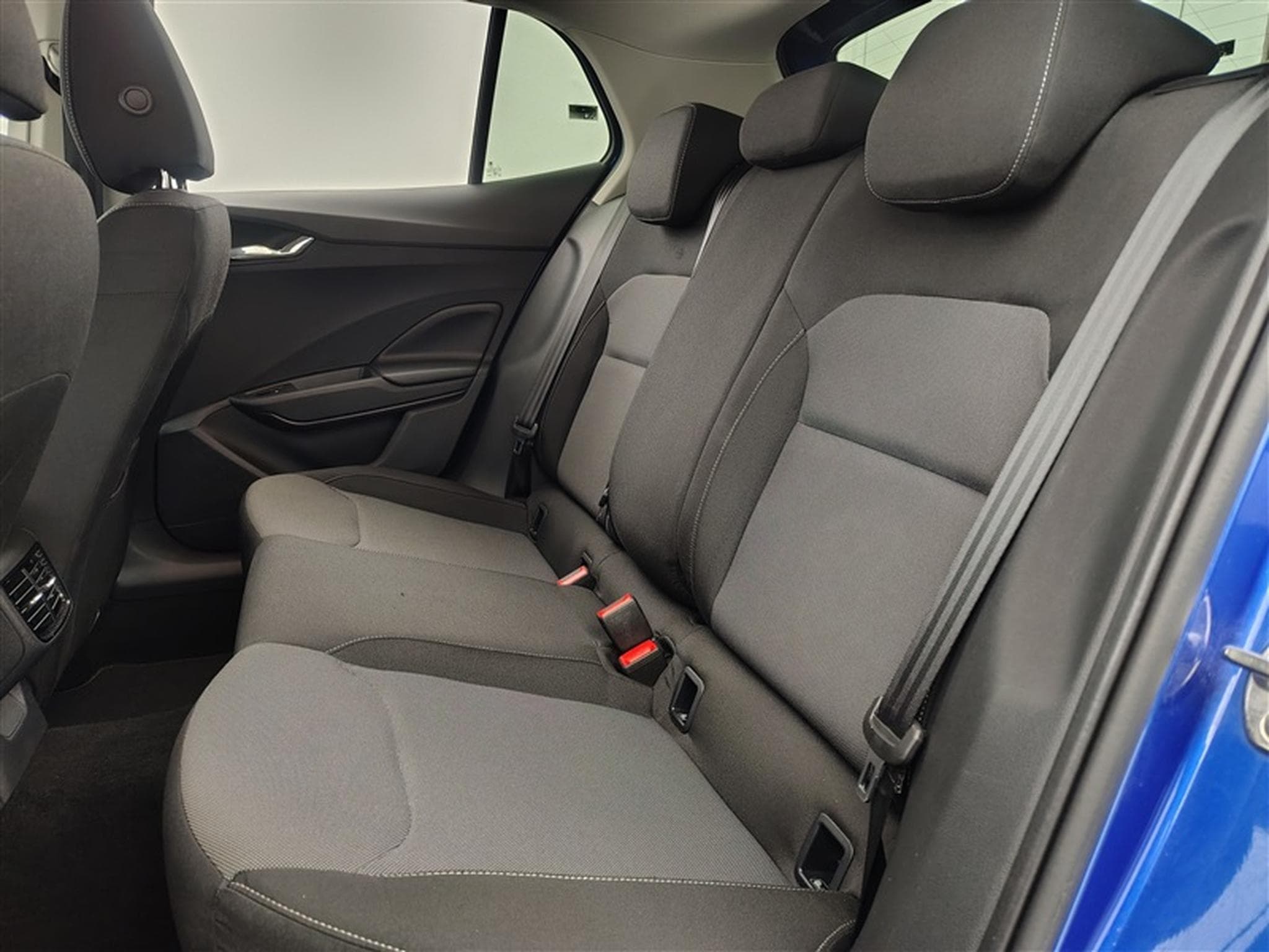 Skoda Fabia 1.0 TSI 95cv Selection CARPLAY / ALU / PDC (2025) - Photo 13