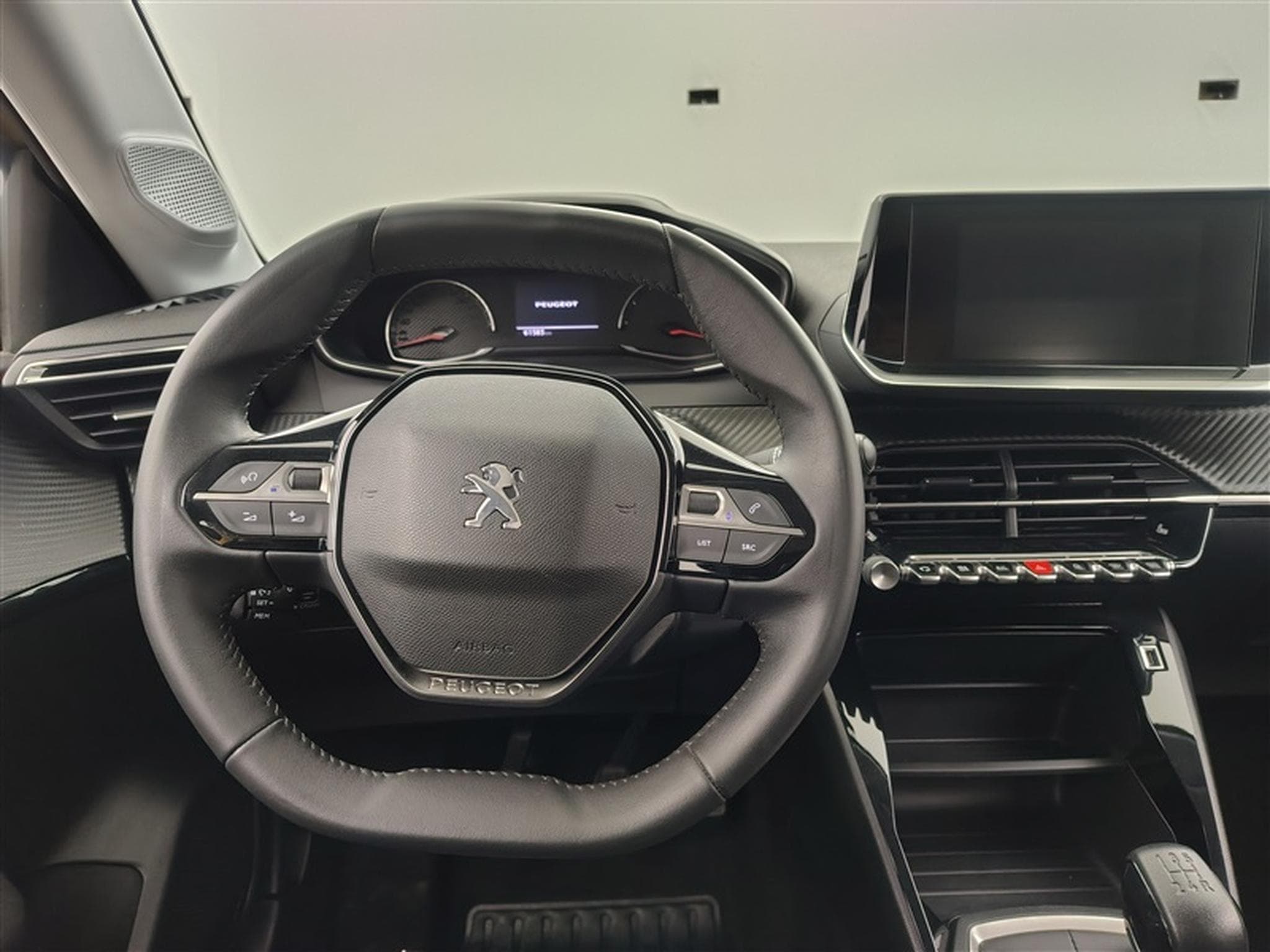 Peugeot 208 1.2i PureTech Style (EU6.4) (2022) - Photo 9