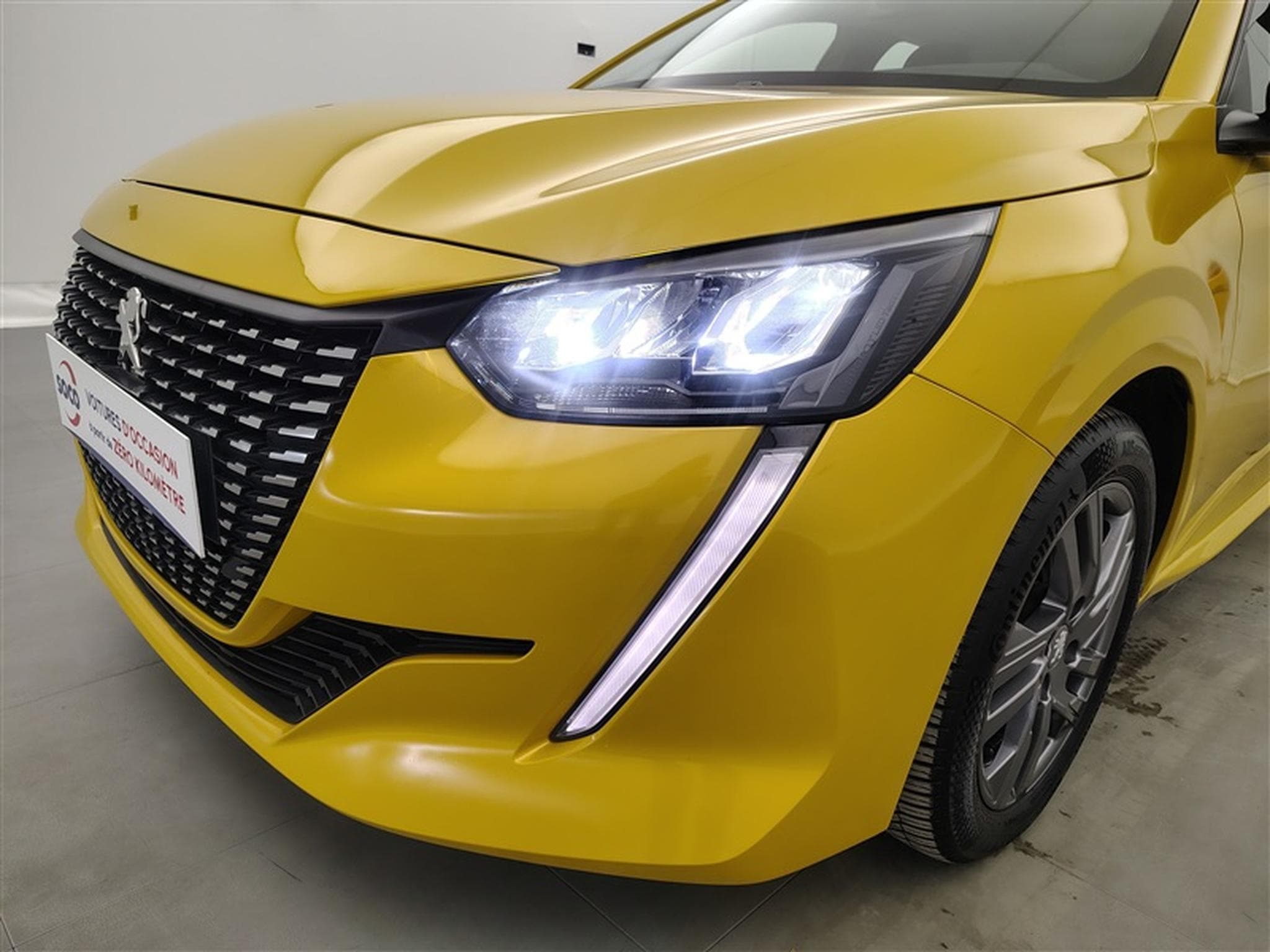 Peugeot 208 1.2i PureTech Style (EU6.4) (2022) - Photo 15