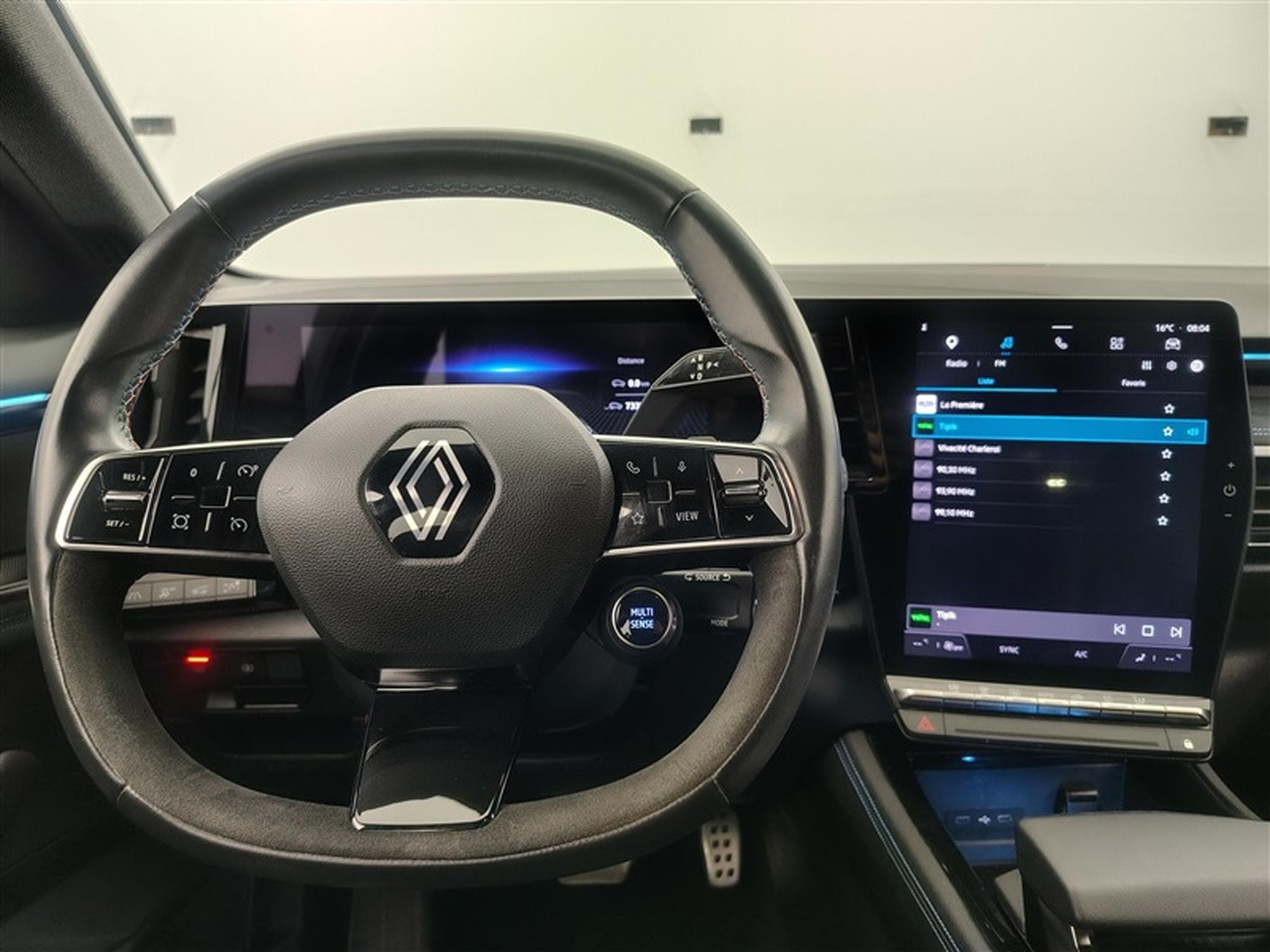 Renault Austral 1.2 E-Tech HEV Techno Esprit Alpine (2023) - Foto 9
