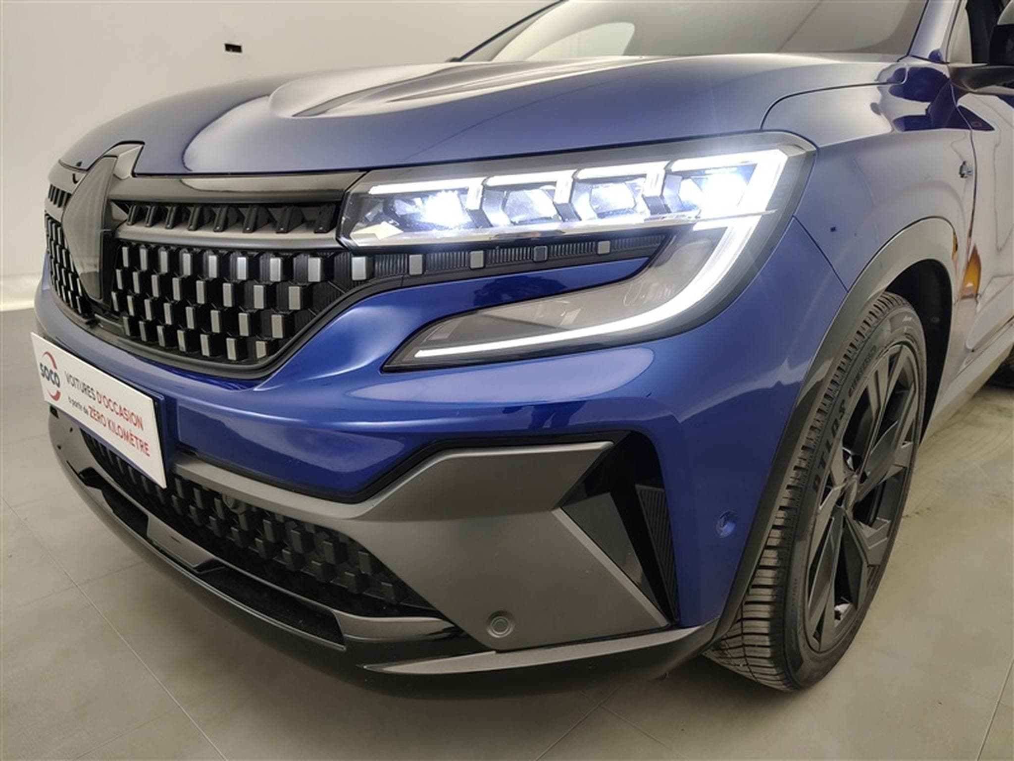 Renault Austral 1.2 E-Tech HEV Techno Esprit Alpine (2023) - Foto 15