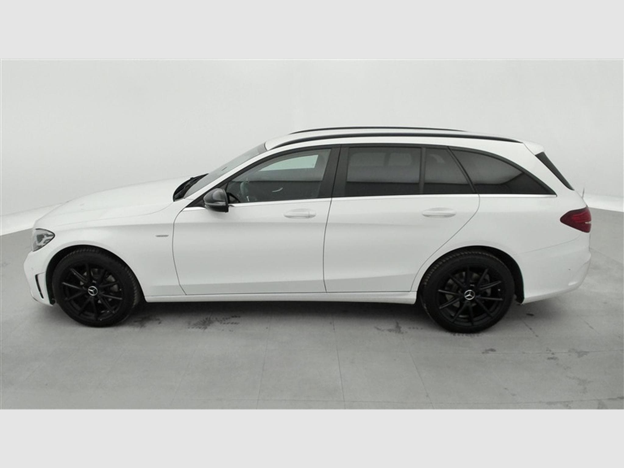 Mercedes C 180 C 180 d 9G-Tronic Pack AMG NAVI / FULL LED / CAMERA / JA 18" (2021) - Foto 3