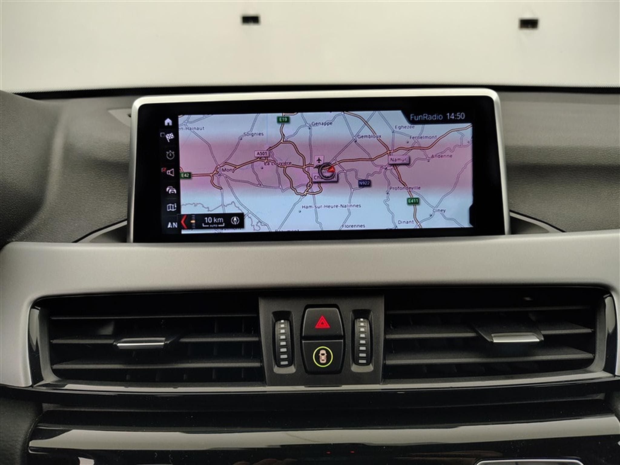 BMW X1 1.5 dA sDrive16 NAVI / CLIM / PDC AV-AR (2022) - Photo 11