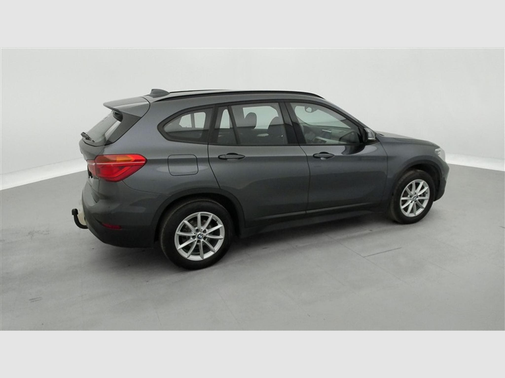 BMW X1 1.5 dA sDrive16 NAVI / CLIM / PDC AV-AR (2022) - Photo 23