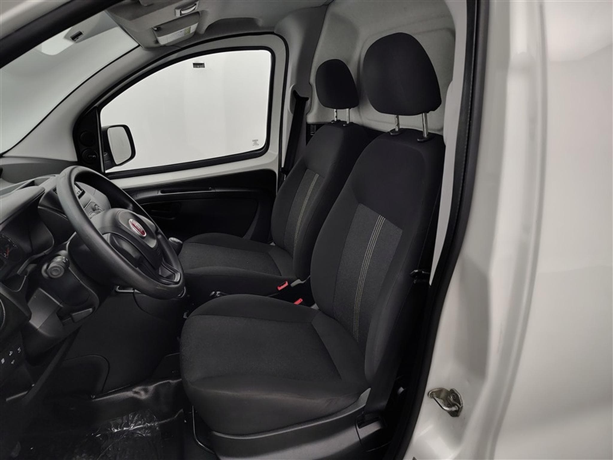 Fiat Fiorino 1.3 Multijet 95Cv Cargo CLIM (2022) - Photo 7