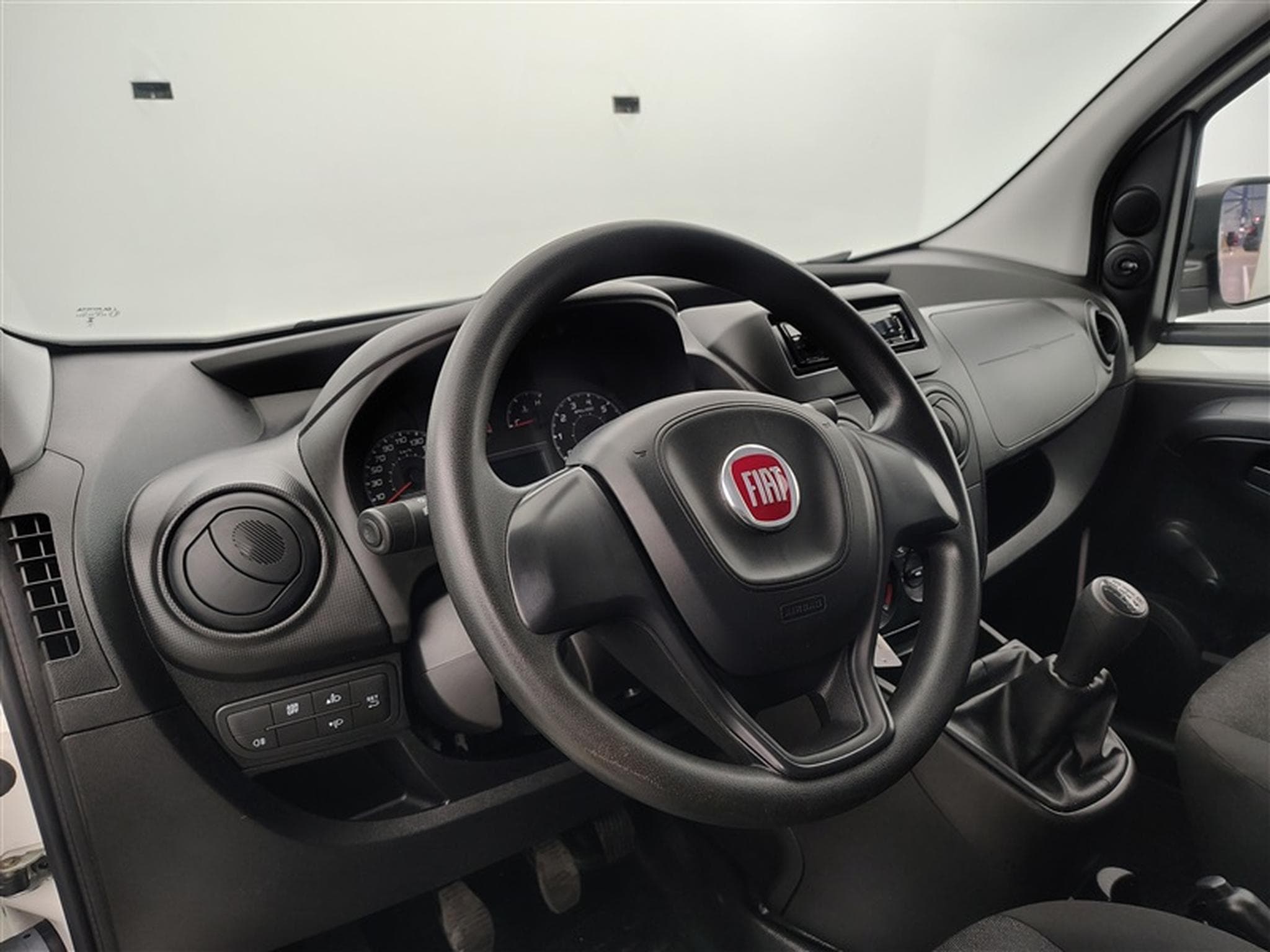 Fiat Fiorino 1.3 Multijet 95Cv Cargo CLIM (2022) - Photo 8