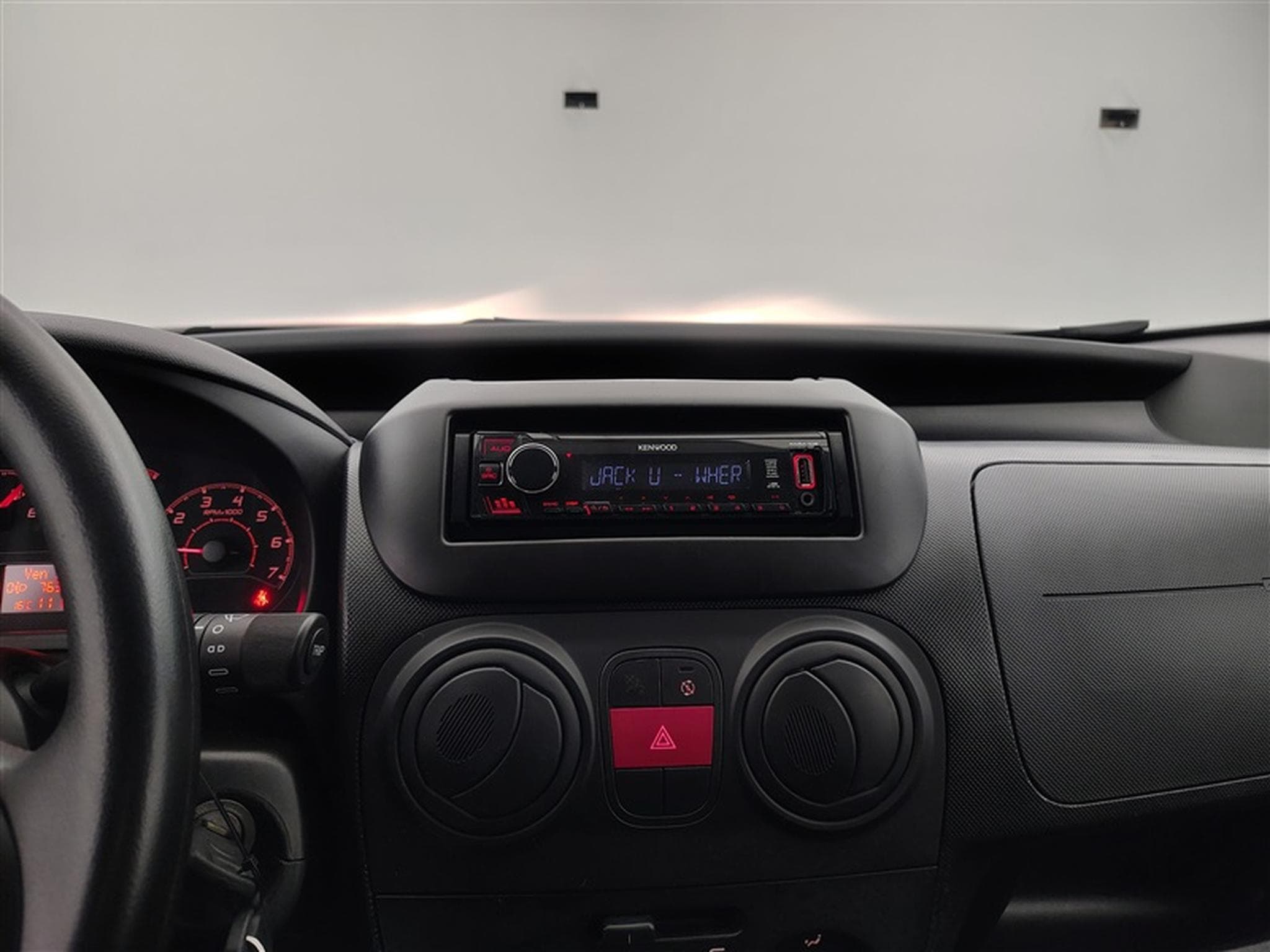 Fiat Fiorino 1.3 Multijet 95Cv Cargo CLIM (2022) - Photo 11