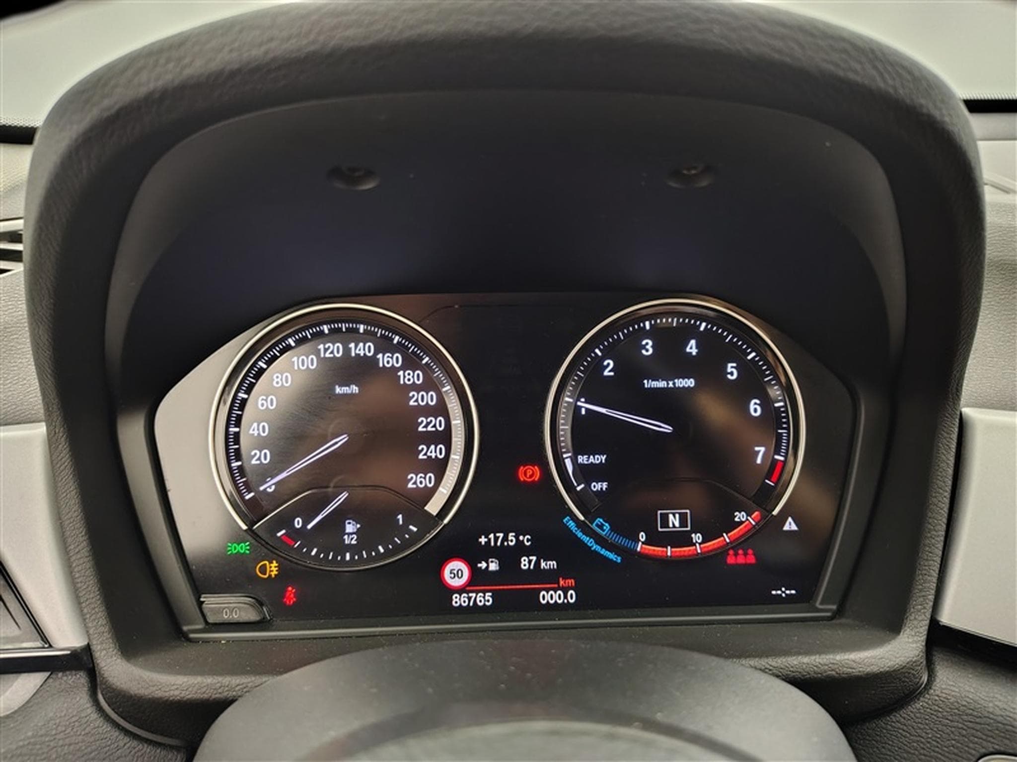 BMW X1 1.5i sDrive18 NAVIPRO / PDC AV+AR / JA 17" (2020) - Photo 10