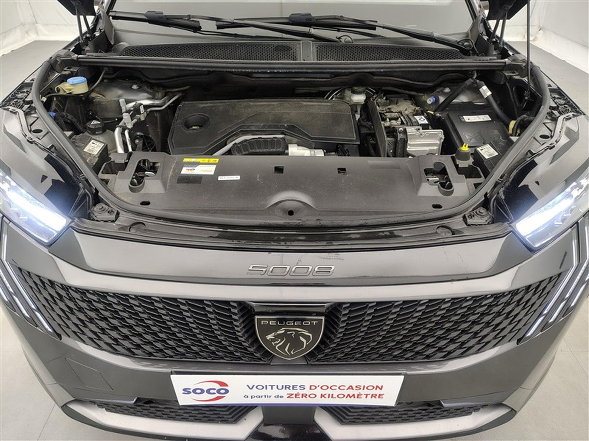 Peugeot 5008 1.2 Hybrid 136Cv E-DCS6 GT 7 PL / S-CUIR / NAVI (2025) - Photo 22