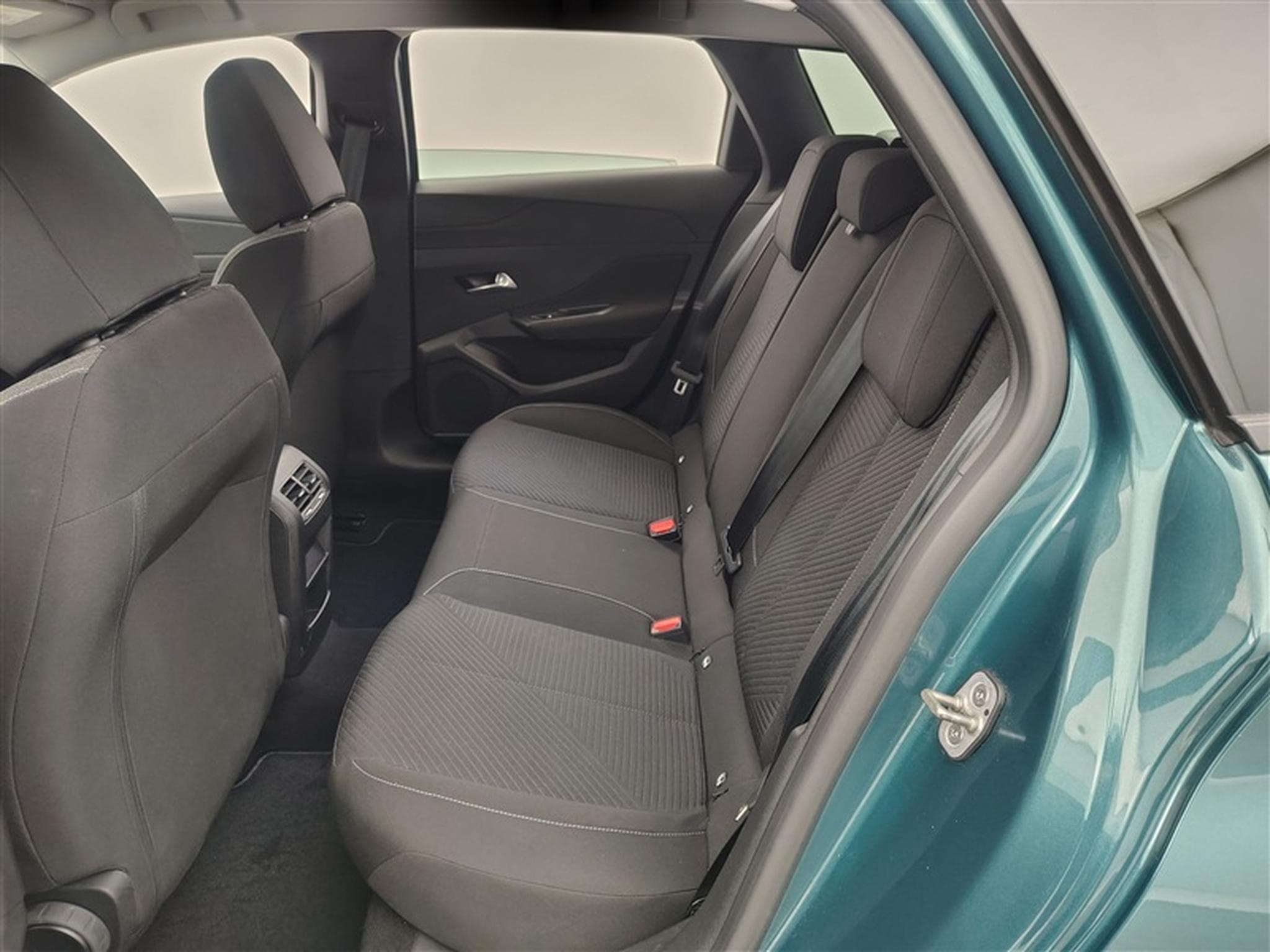 Peugeot 308 SW 1.2 PureTech Active Pack NAVI/LED/PDC (2022) - Foto 13
