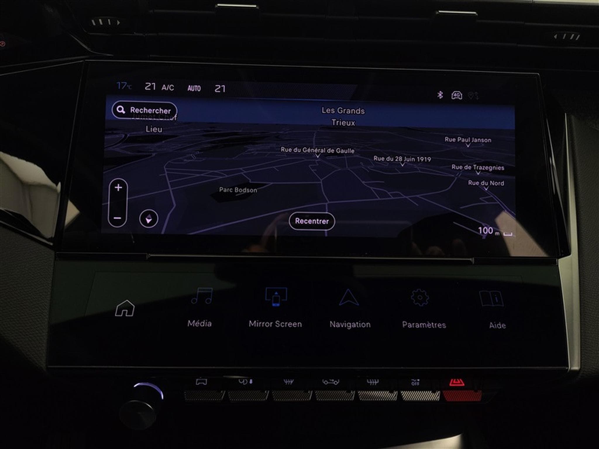 Peugeot 308 1.2 PureTech Allure S&S (EU6.4) (2022) - Photo 11