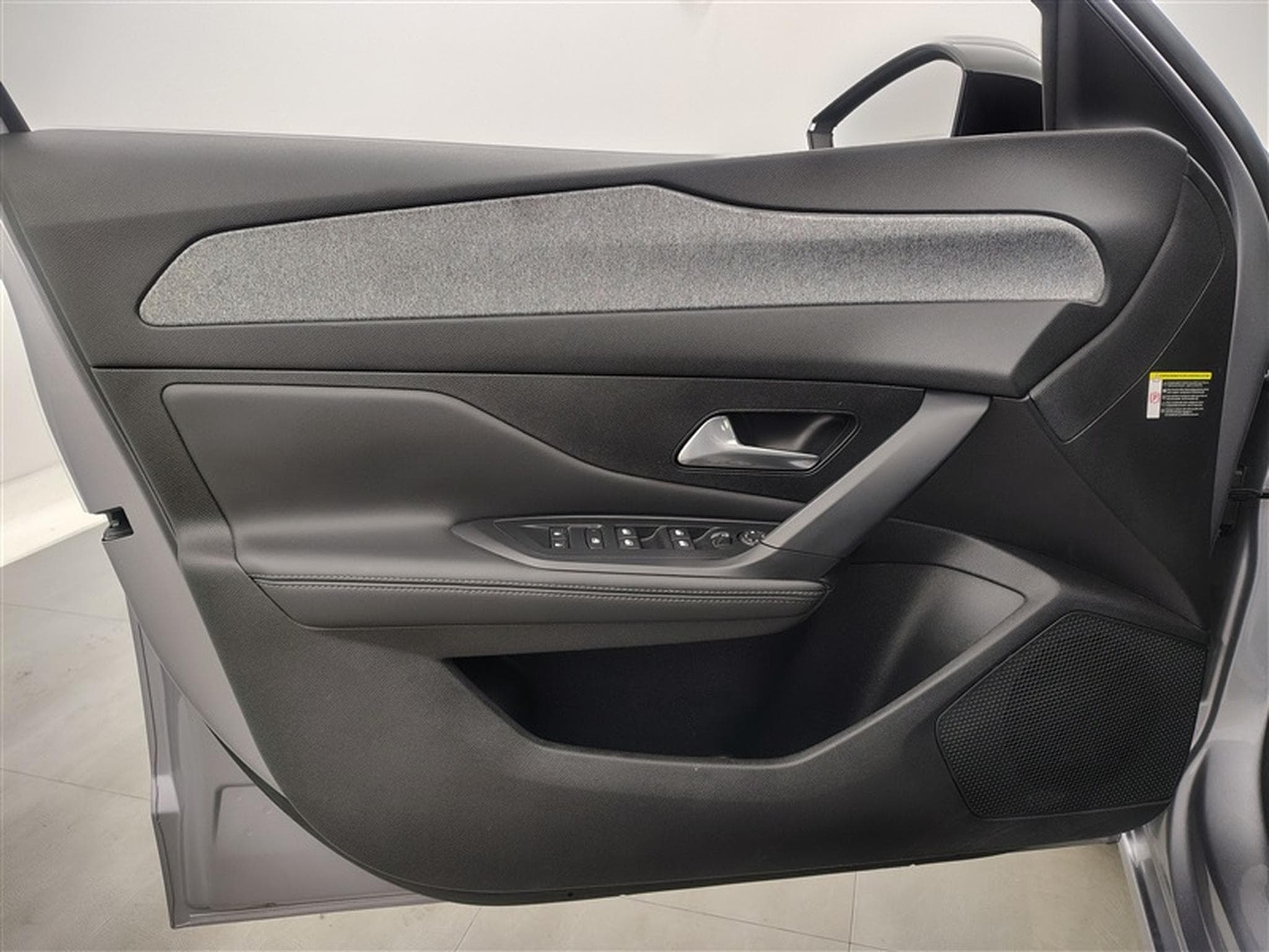 Peugeot 308 1.2 PureTech Allure S&S (EU6.4) (2022) - Photo 17