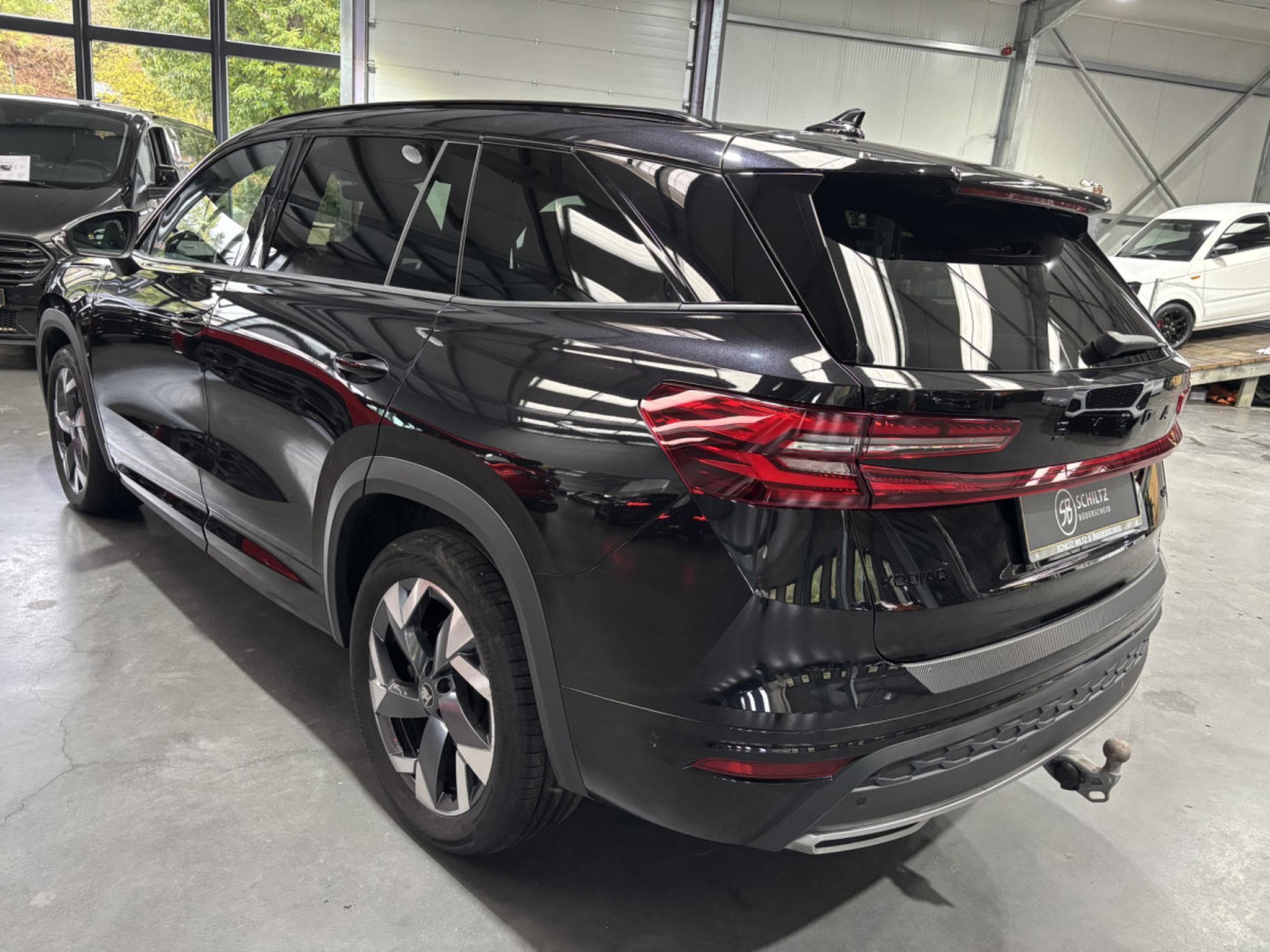 Skoda Kodiaq 2.0 TDI SPORT LINE 4x4 7Places (2025) - Foto 5