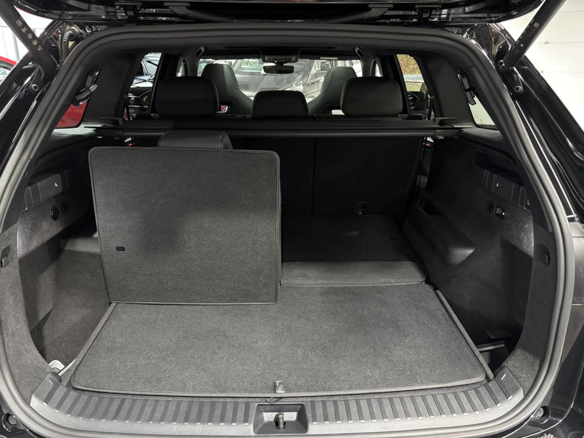 Skoda Kodiaq 2.0 TDI SPORT LINE 4x4 7Places (2025) - Foto 14
