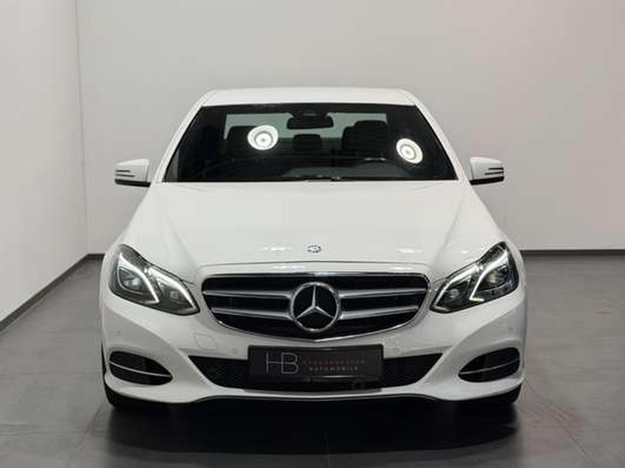 Mercedes E 220 CDI Limousine BlueEfficiency *SHZ*LED*Navi (2014) - Photo 2
