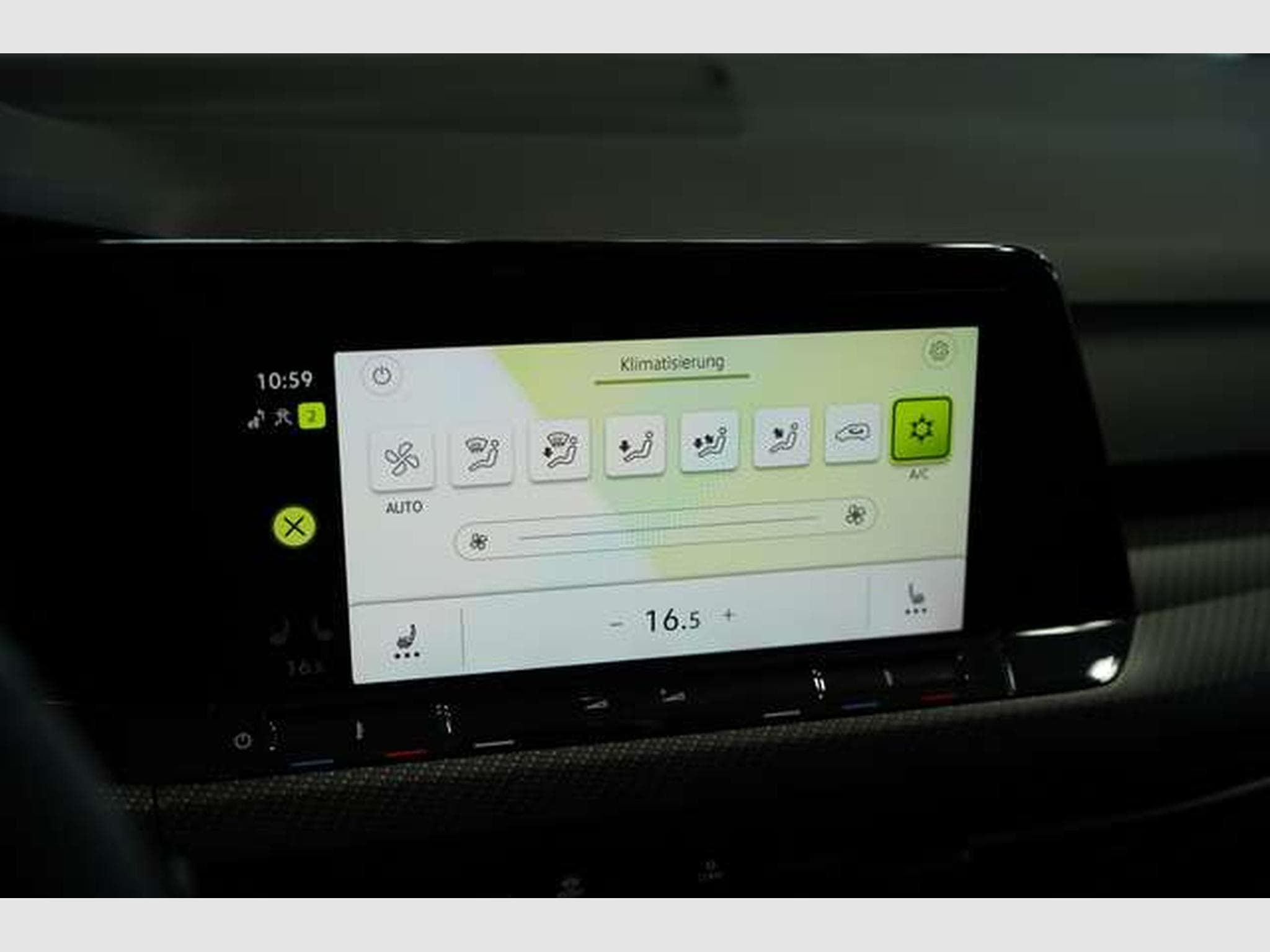 VW Golf VIII Variant R-Line 1.H *MwSt. *SHZ *Touch (2022) - Photo 26