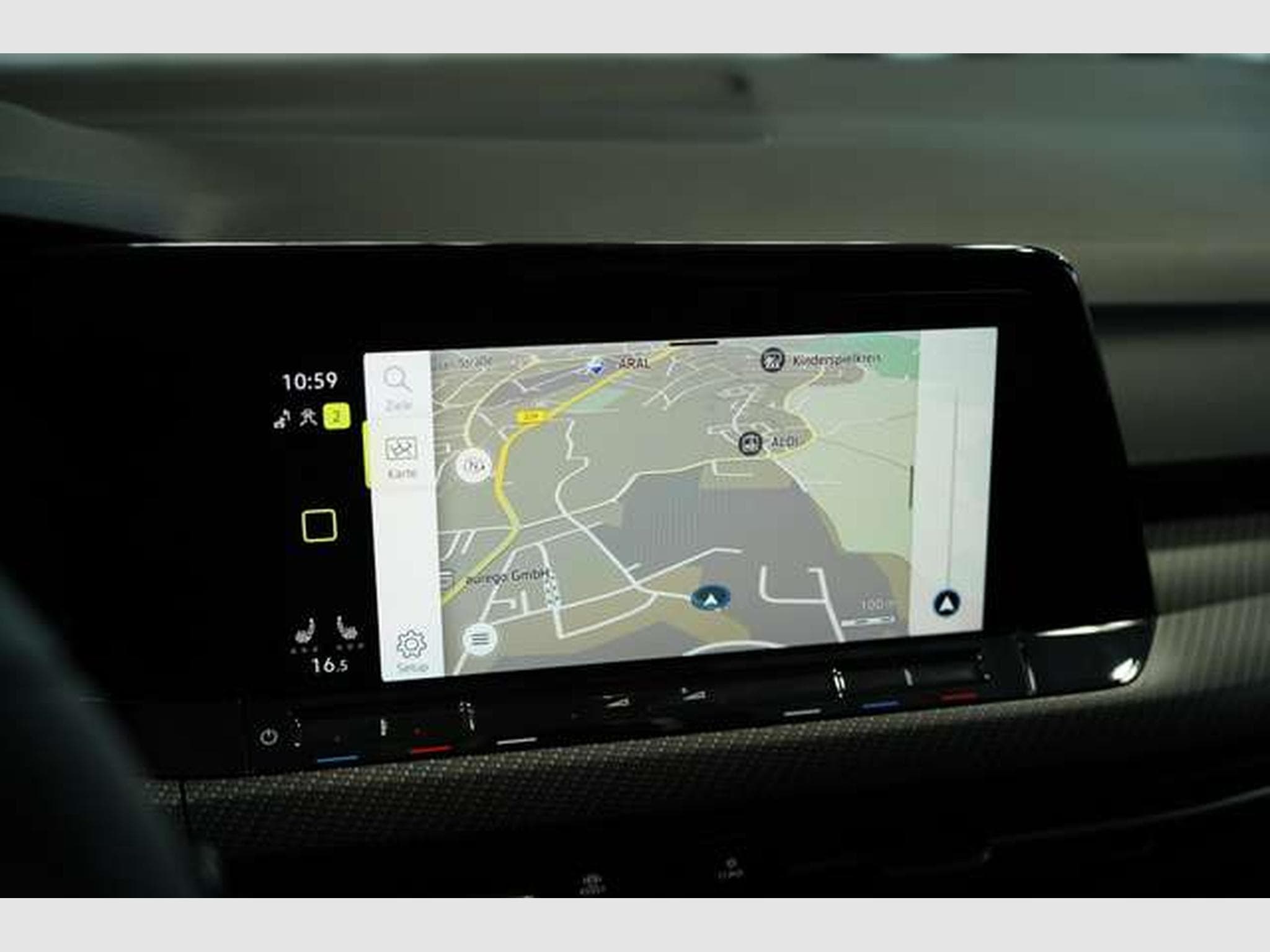 VW Golf VIII Variant R-Line 1.H *MwSt. *SHZ *Touch (2022) - Photo 27