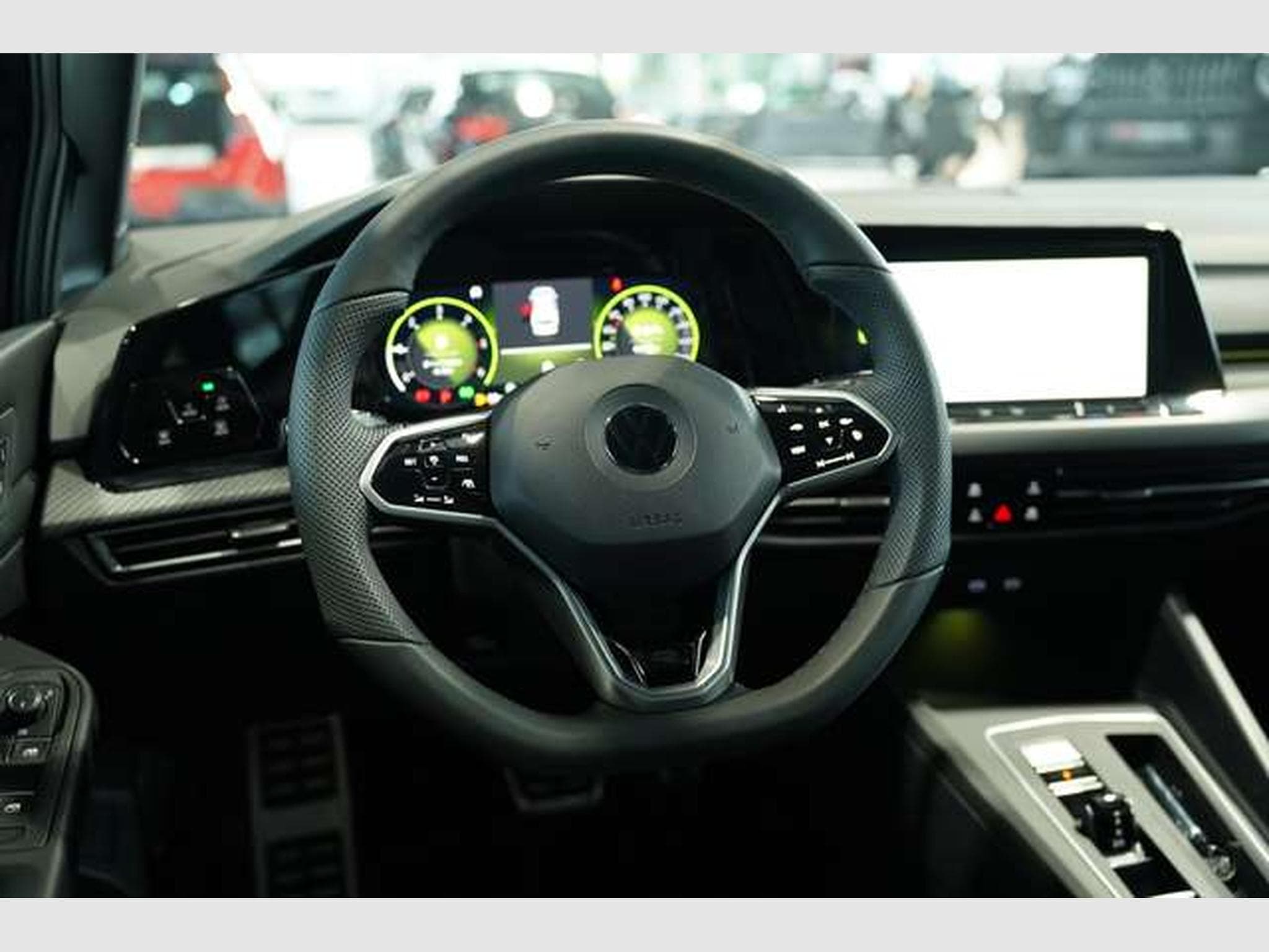 VW Golf VIII Variant R-Line 1.H *MwSt. *SHZ *Touch (2022) - Photo 36
