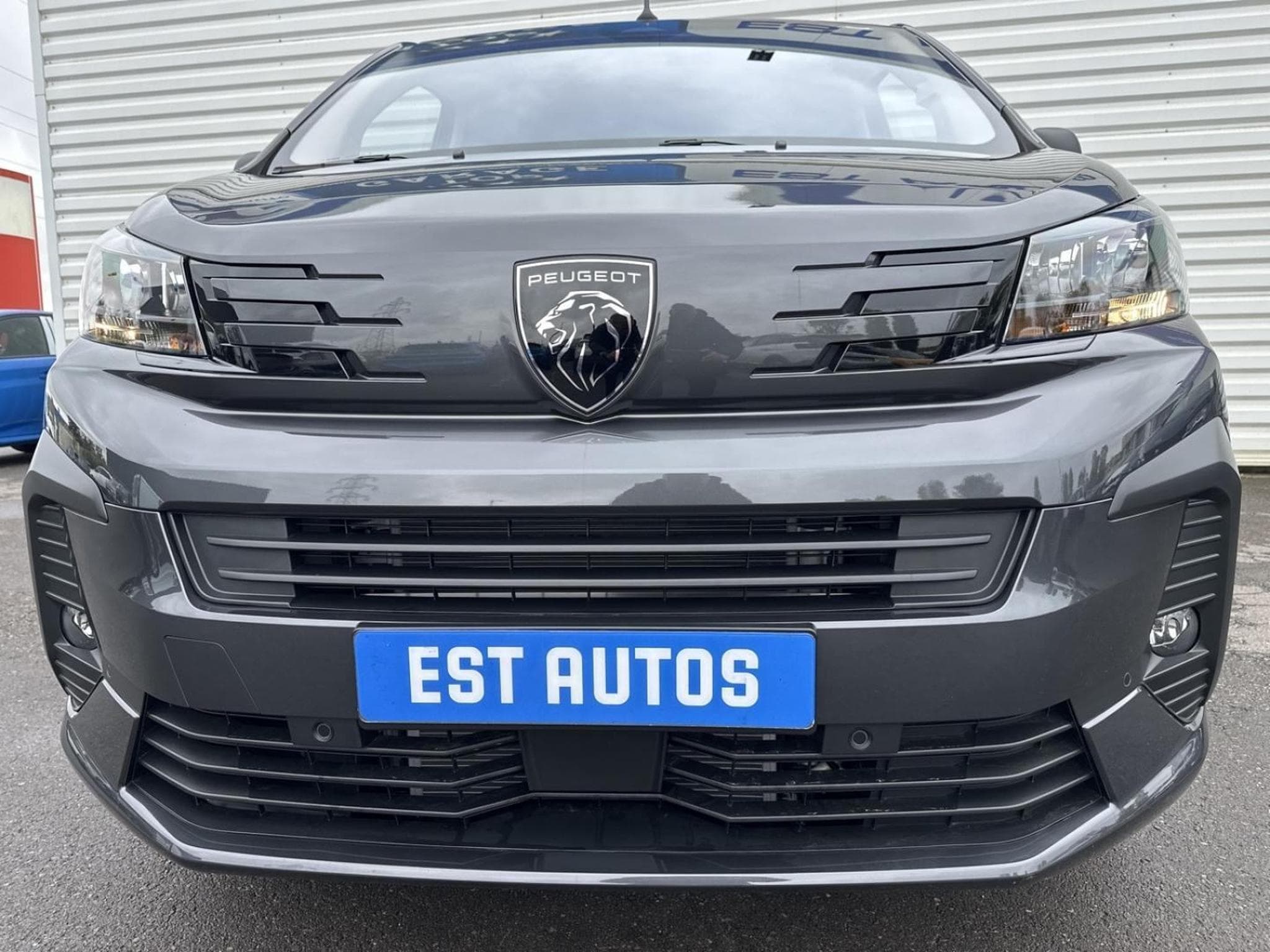 Peugeot Expert XL 2.2 Diesel 180ch Cabine Approfondie Fixe automatique (2026) - Photo 2