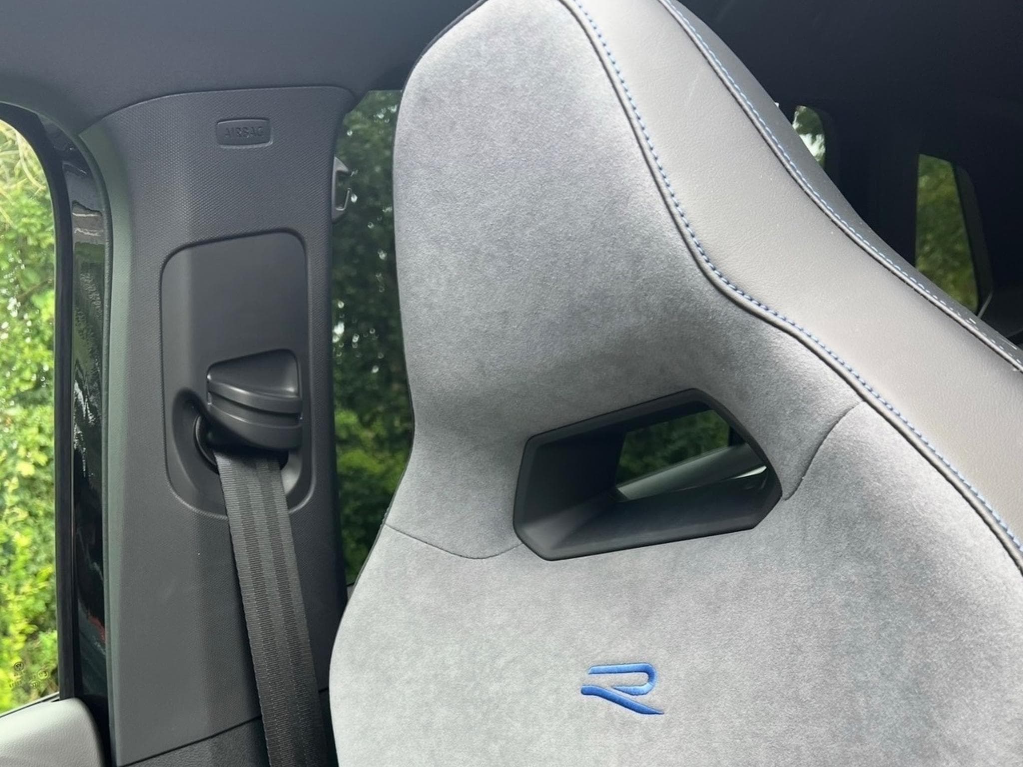 VW Tiguan R (2023) - Photo 9