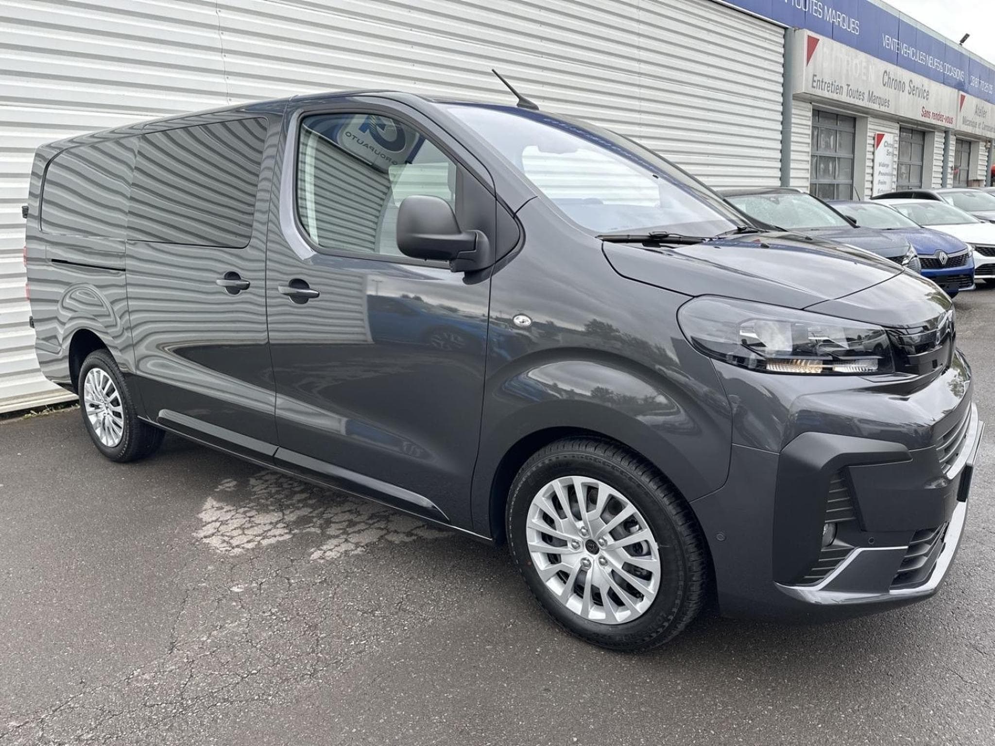 Peugeot Expert XL 2.2 Diesel 180ch Cabine Approfondie Fixe automatique (2026) - Photo 5