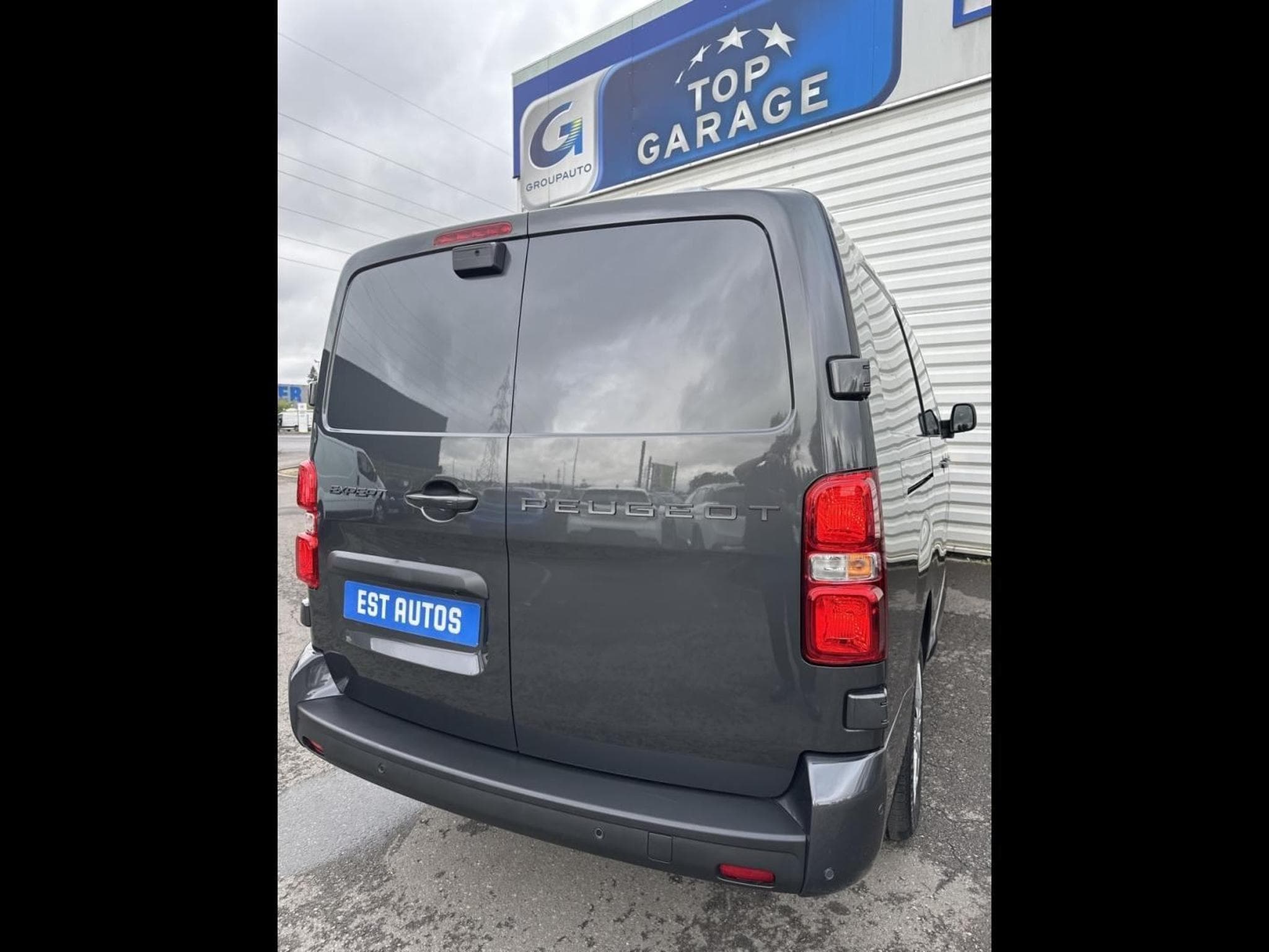 Peugeot Expert XL 2.2 Diesel 180ch Cabine Approfondie Fixe automatique (2026) - Photo 32