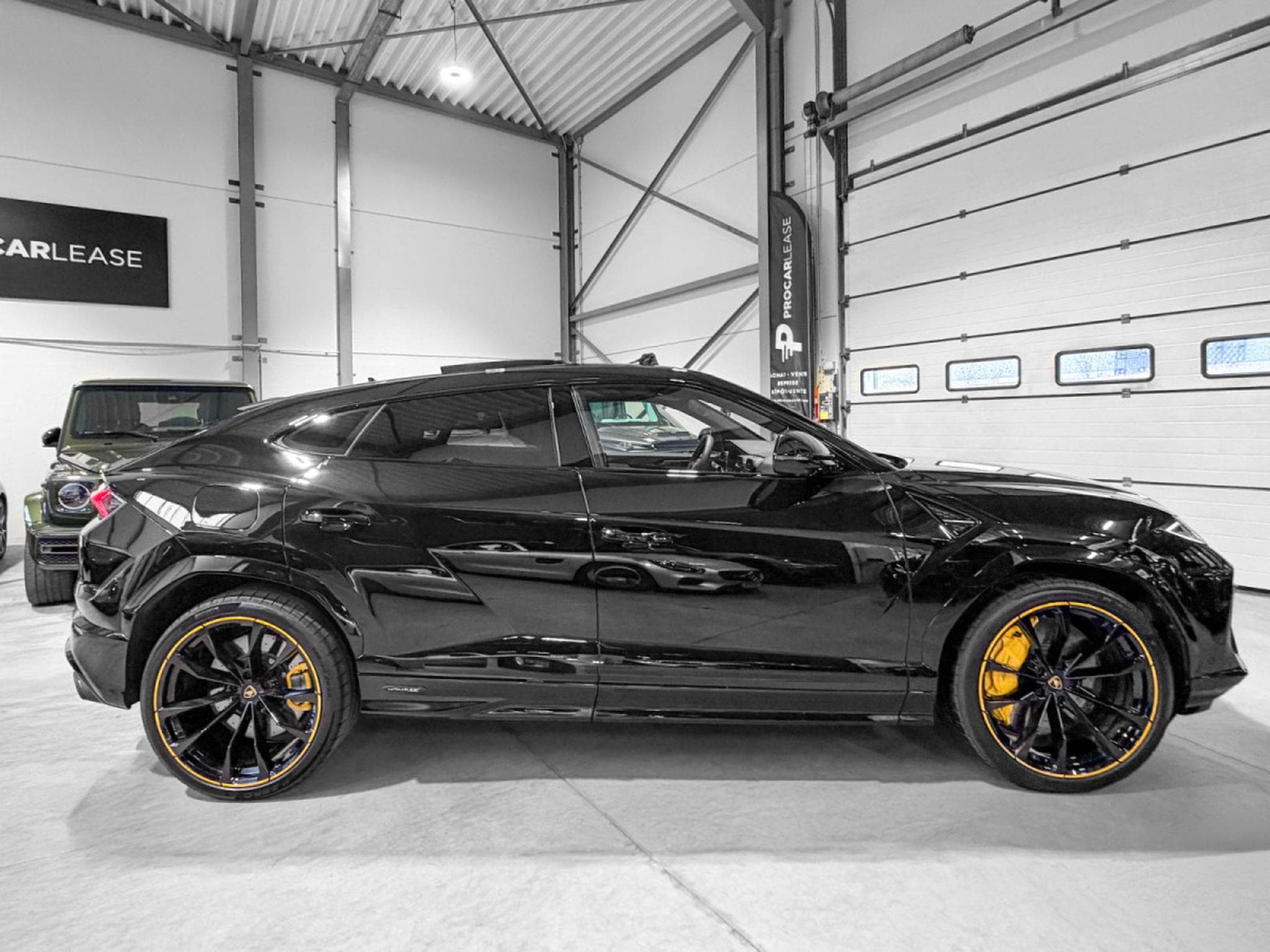 Lamborghini Urus URUS SE 800cv/HUD/PANO/ACC/VOLL (2025) - Foto 7