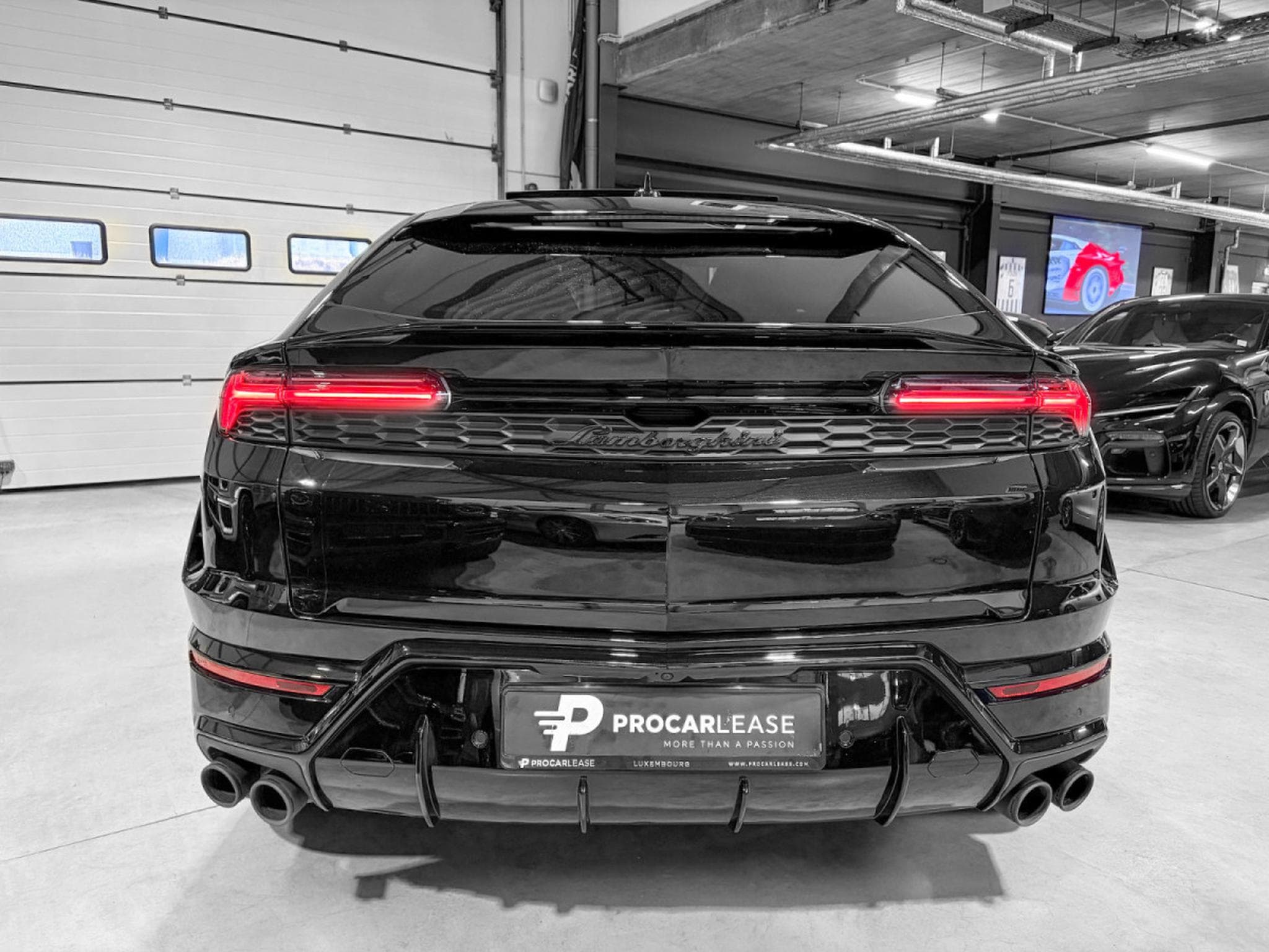 Lamborghini Urus URUS SE 800cv/HUD/PANO/ACC/VOLL (2025) - Foto 14