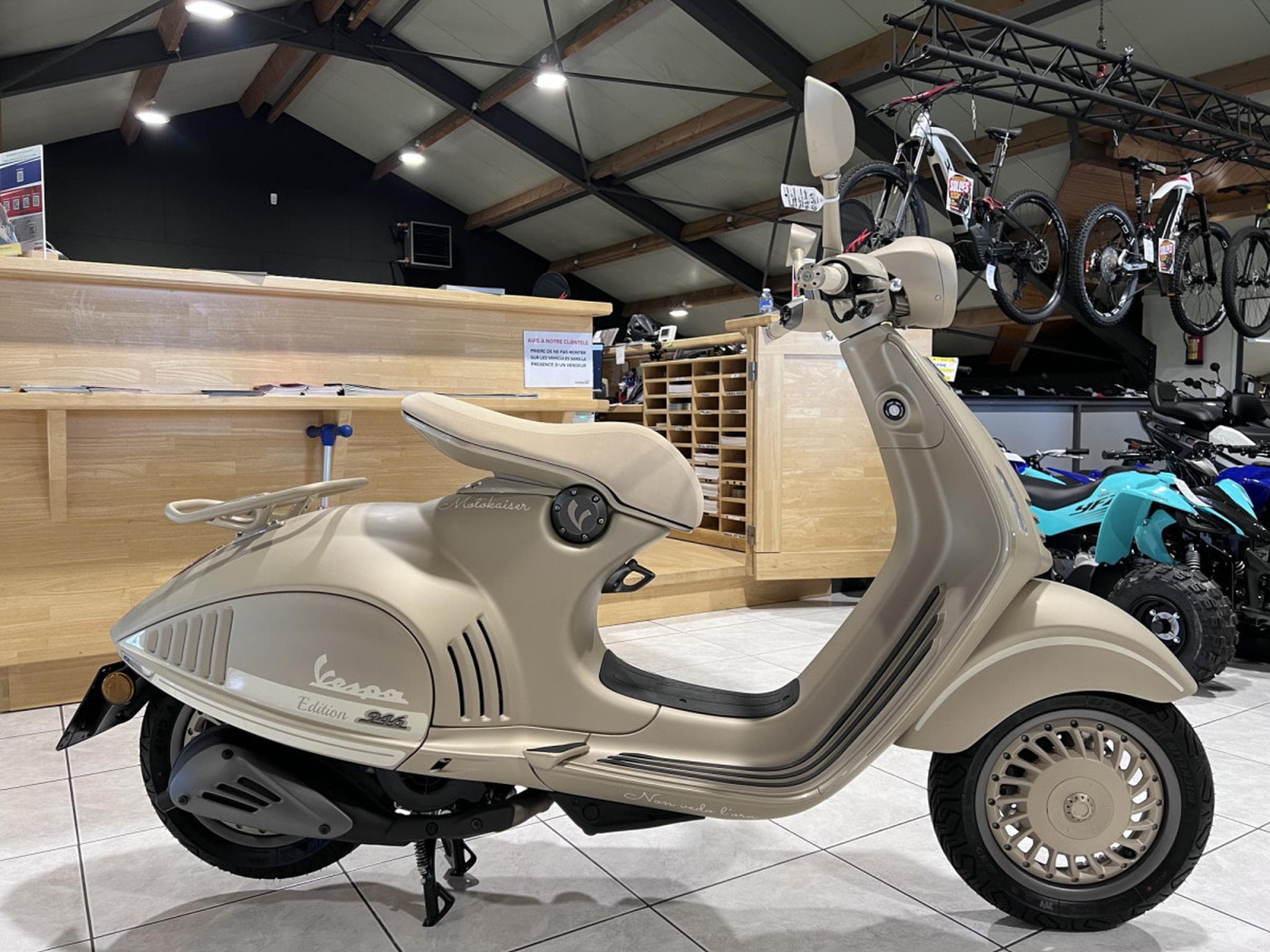 Vespa 946 (2026) - Photo 1