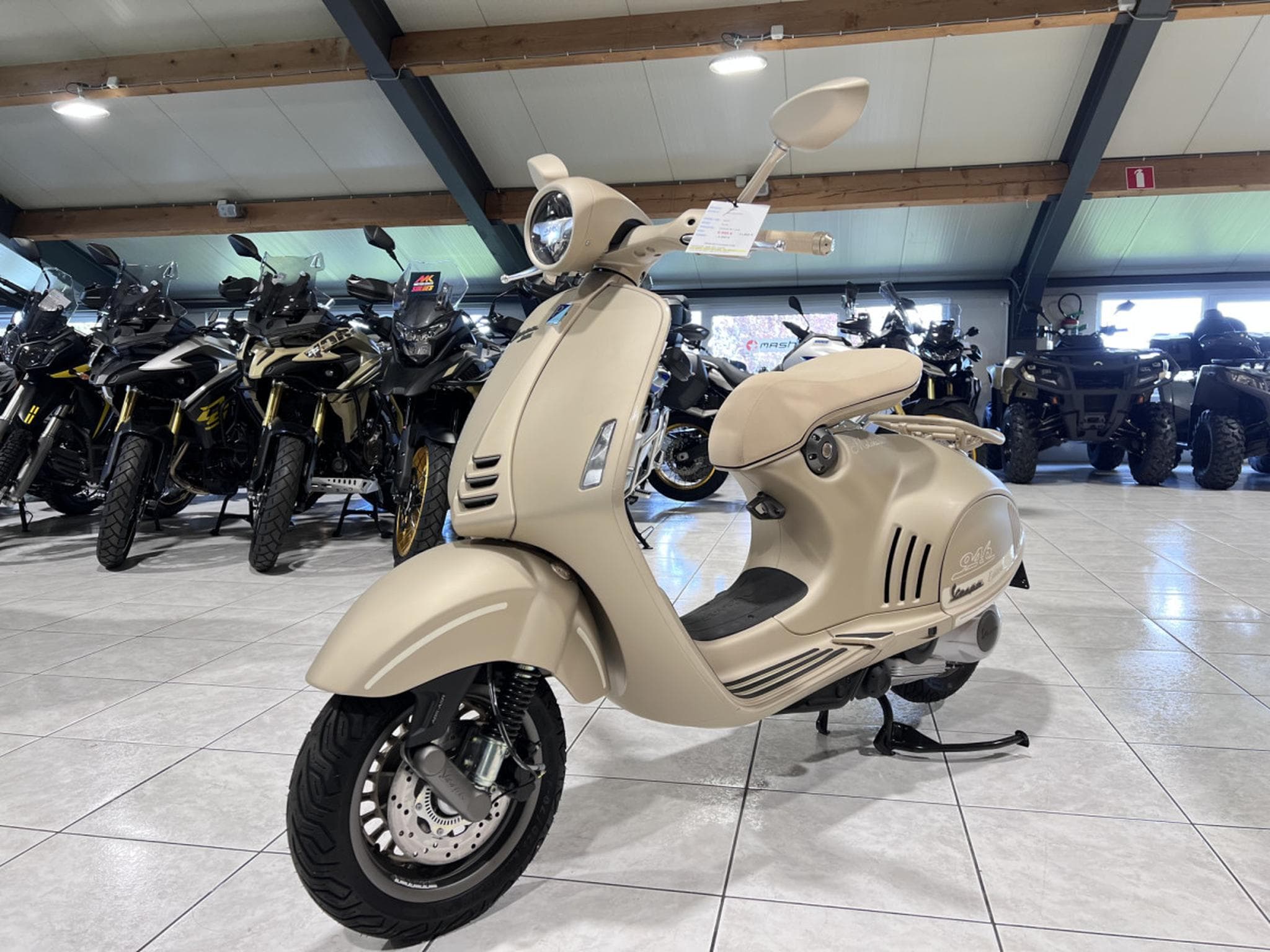 Vespa 946 (2026) - Photo 2