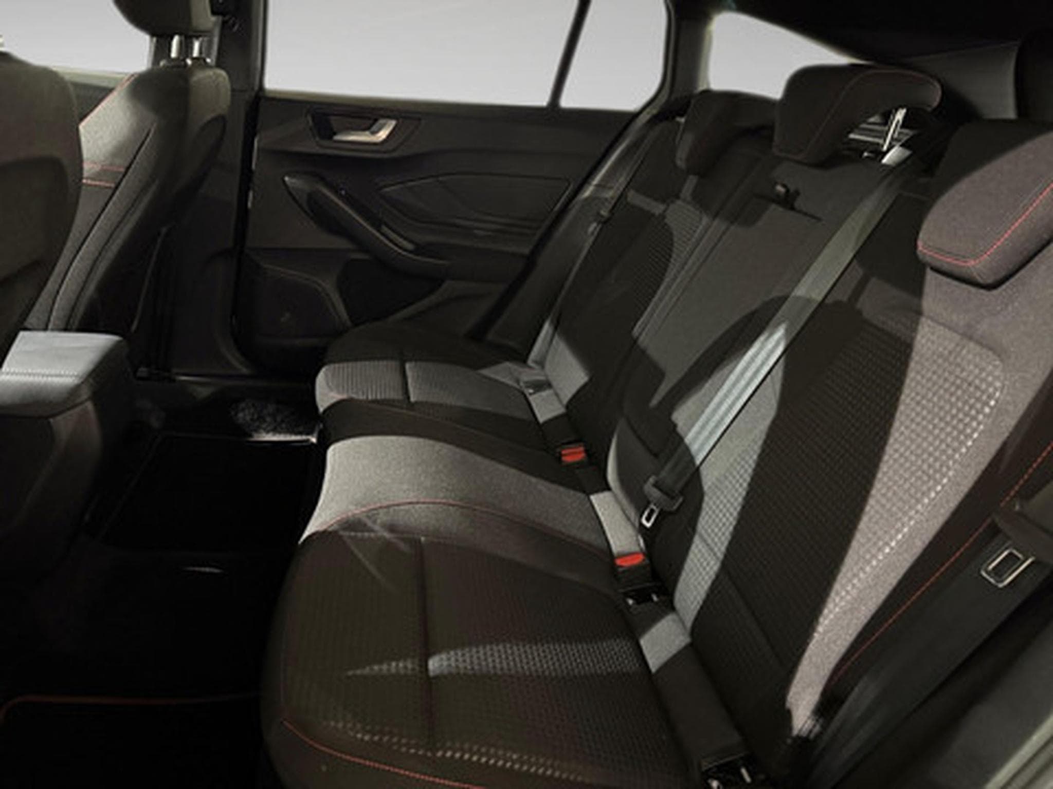 Ford Focus Clipper 1.0i EcoBoost MHEV 92kW ST-Line X (2023) - Photo 10