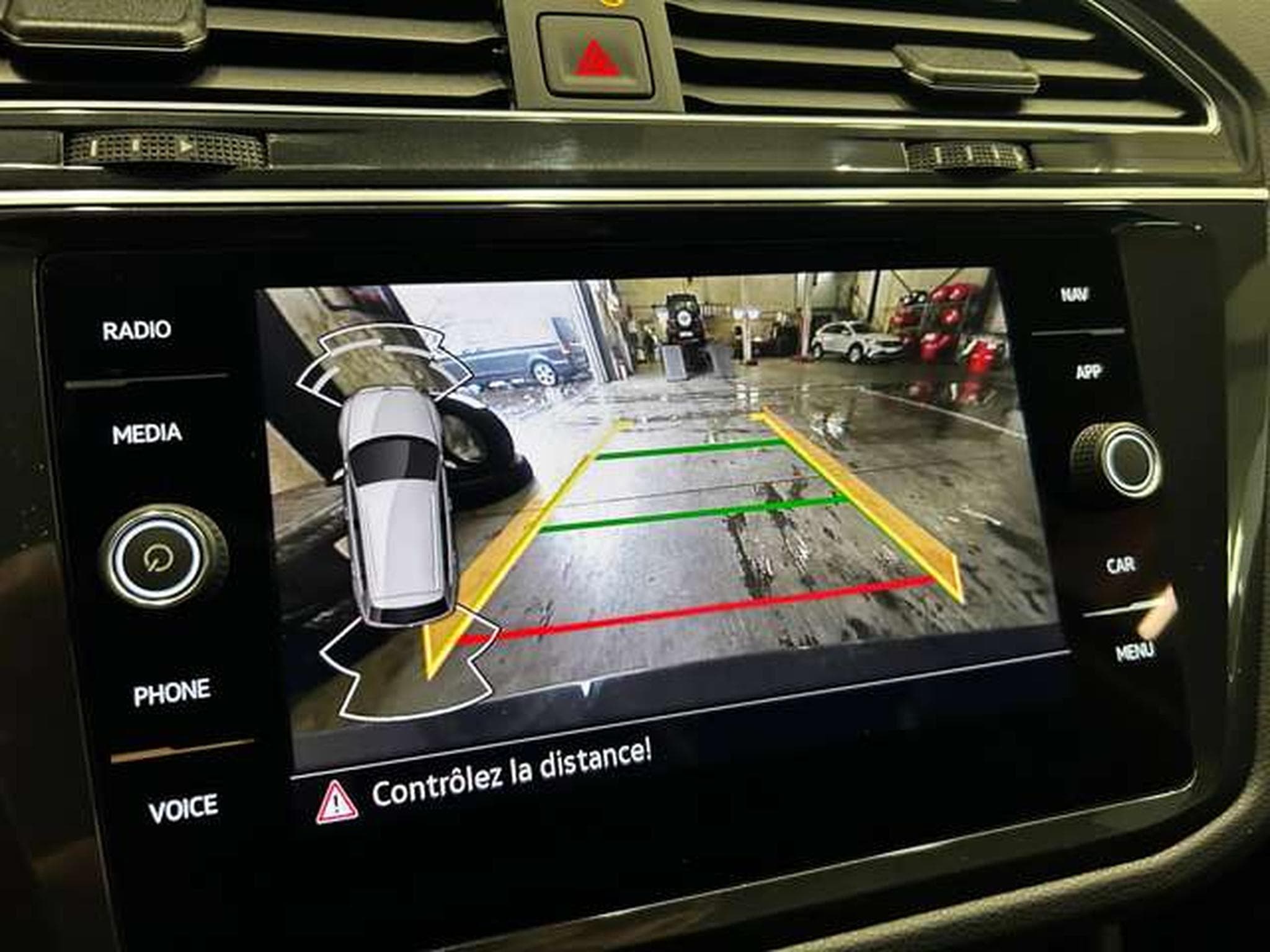 VW Tiguan 1.4 TSI HYBRIDE ESSENCE BOITE DSG6 (2023) - Foto 10