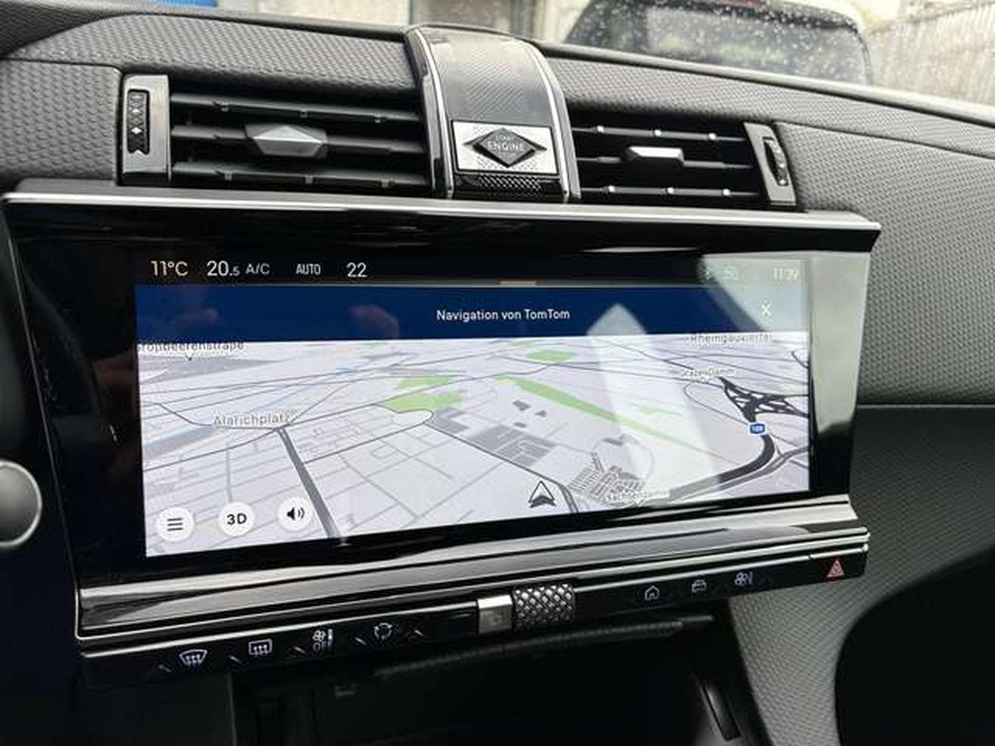 DS Automobiles DS7 DS7 BlueHDI 130 Aut. BASTILLE (2023) - Foto 8